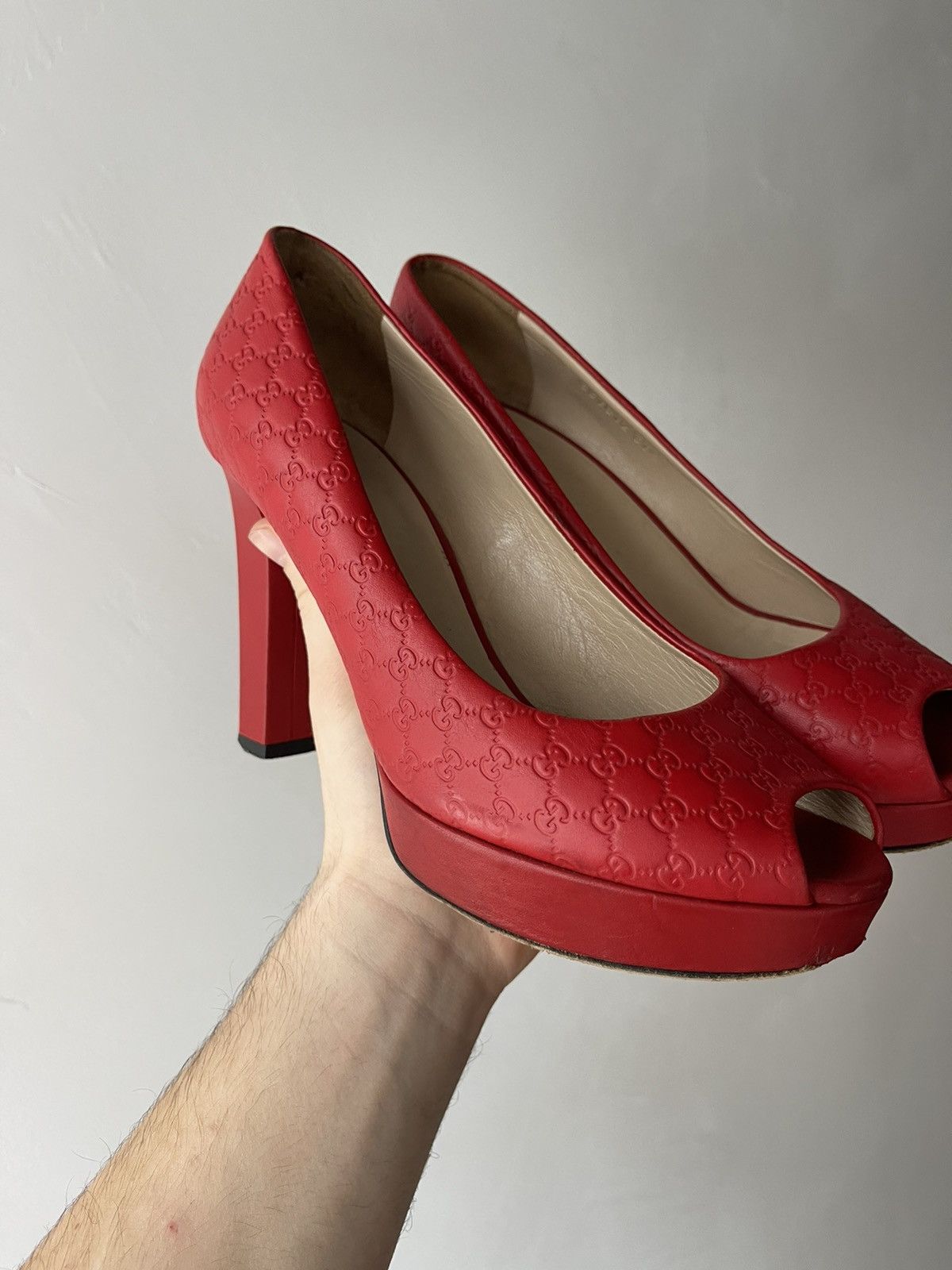 Gucci Authentic GUCCI Red Guccissima Leather Heels Pumps Size 37.5 Size US 7.5 / IT 37.5 - 2 Thumbnail