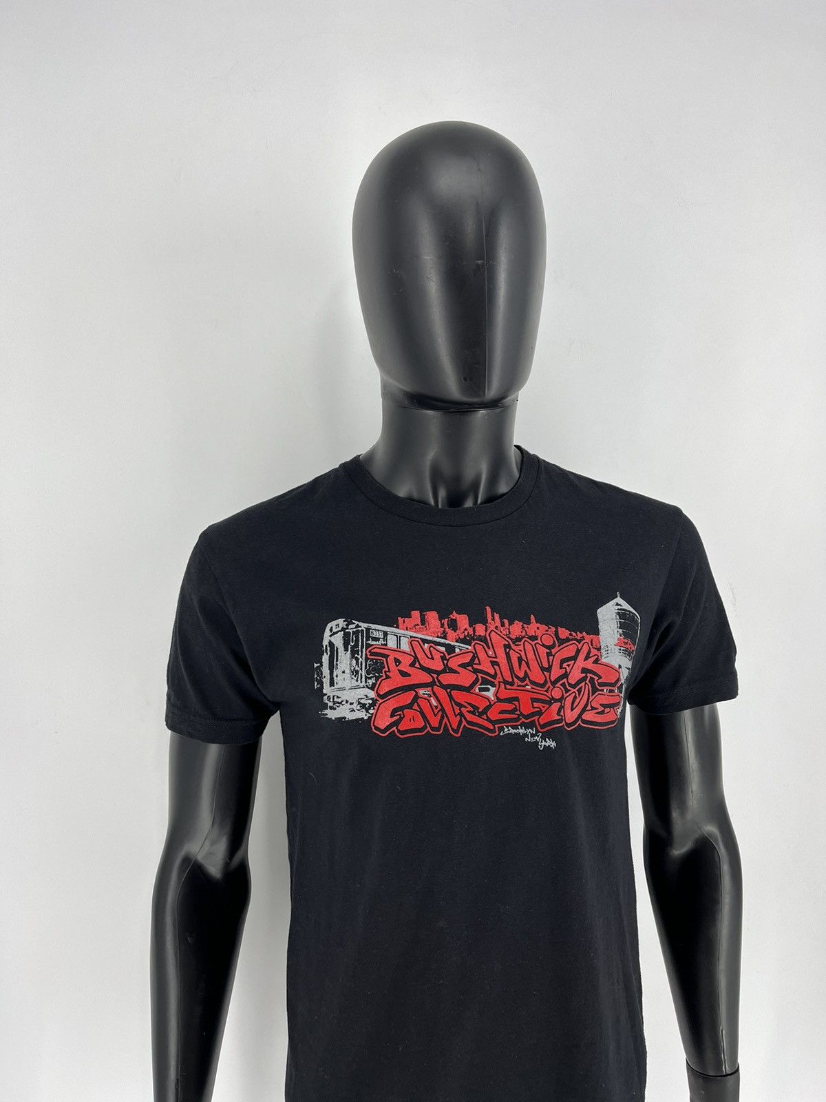 Band Tees Vintage Y2K Bushwick Collective Graphic Print Tshirt Size US S / EU 44-46 / 1 - 3 Thumbnail