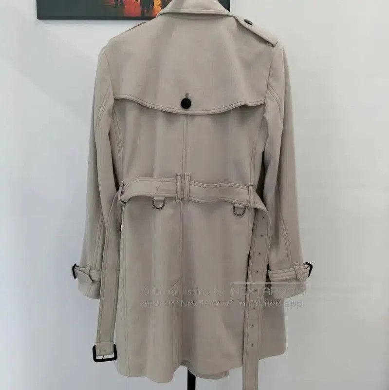 Burberry Burberry Women's Beige Trench Coat Size L. Size L / US 10 / IT 46 - 2 Thumbnail