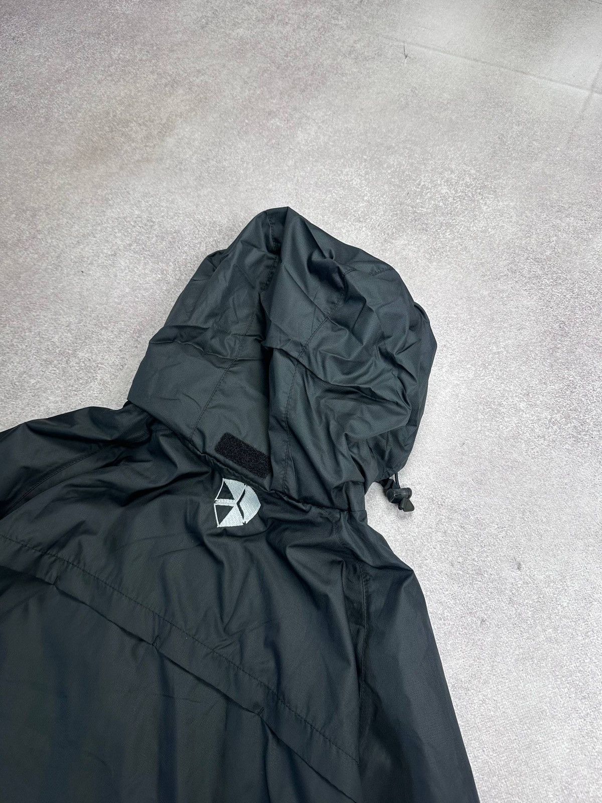 Nike Vintage NWT Nike Manchester United Y2K Nylon Jacket Rare XL Size US XL / EU 56 / 4 - 10 Thumbnail