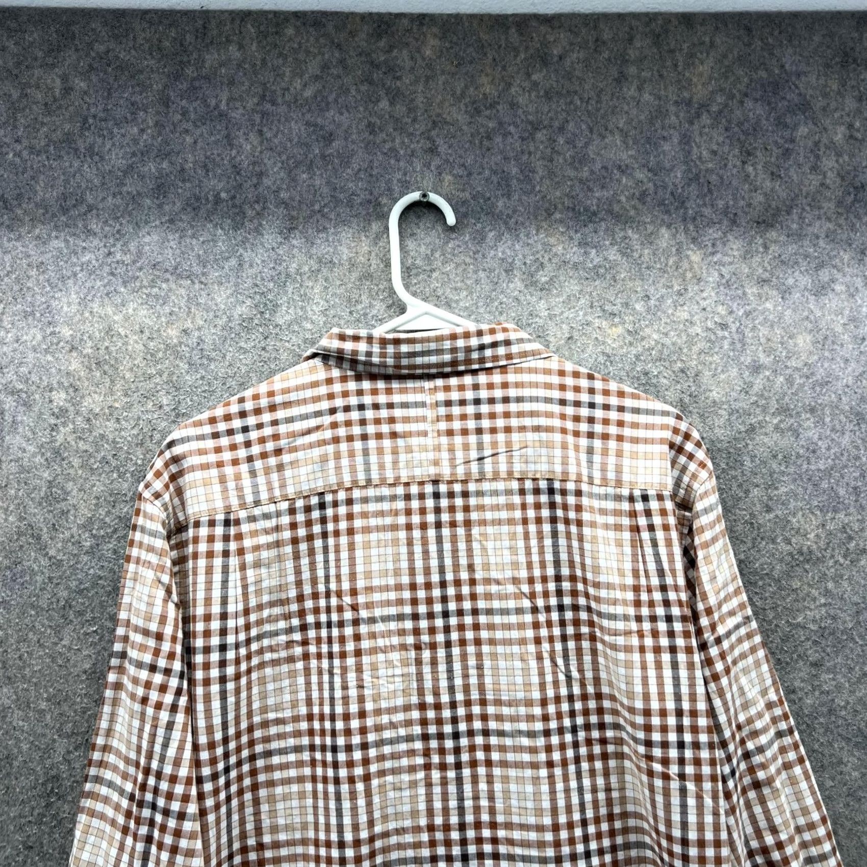Banana Republic Banana Republic Shirt Men XL Beige Plaid Button-Down Collar-Long Sleeve Casual Formal Workwear Shirt-Size XL Mens Size US XL / EU 56 / 4 - 6 Thumbnail