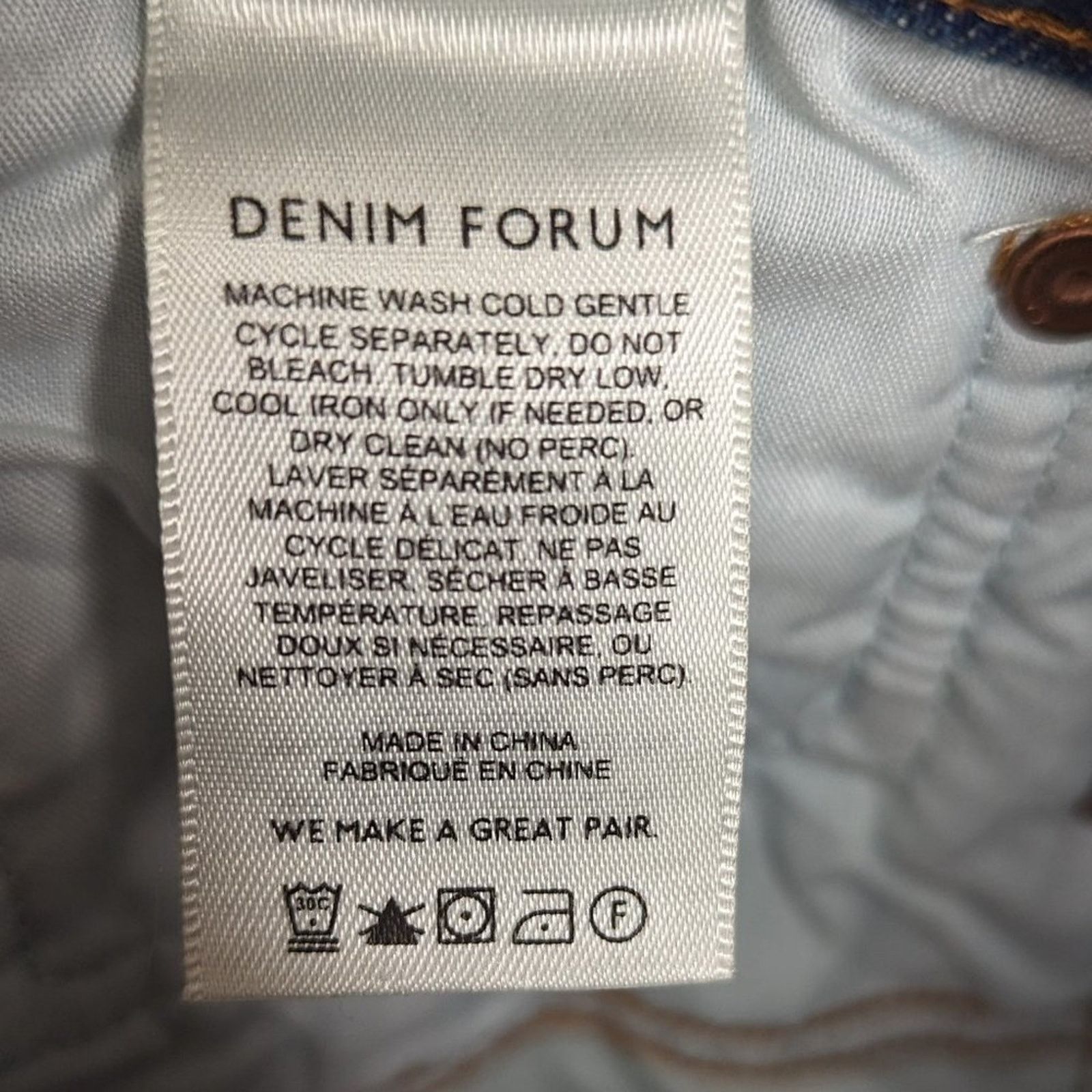 Aritzia Denim Forum Medium Wash The Arlo Hi-Rise Seam Jean Size 30 Size 30" / US 8 / IT 44 - 7 Thumbnail