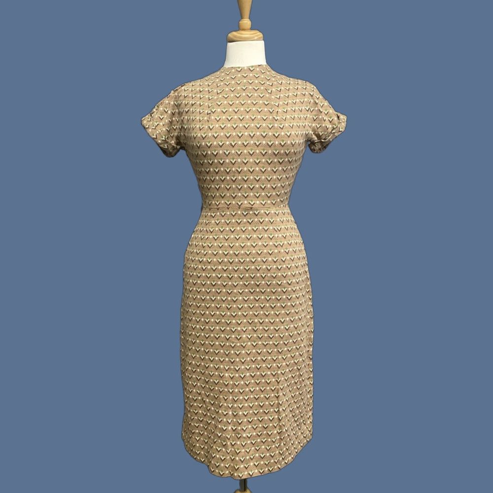 Vintage VINTAGE Osgood Sheath Dress 60s Geometric Beige Size 7 Juniors Cocktail Women’s Zip Back 1960s Size M / US 6-8 / IT 42-44 - 1 Thumbnail