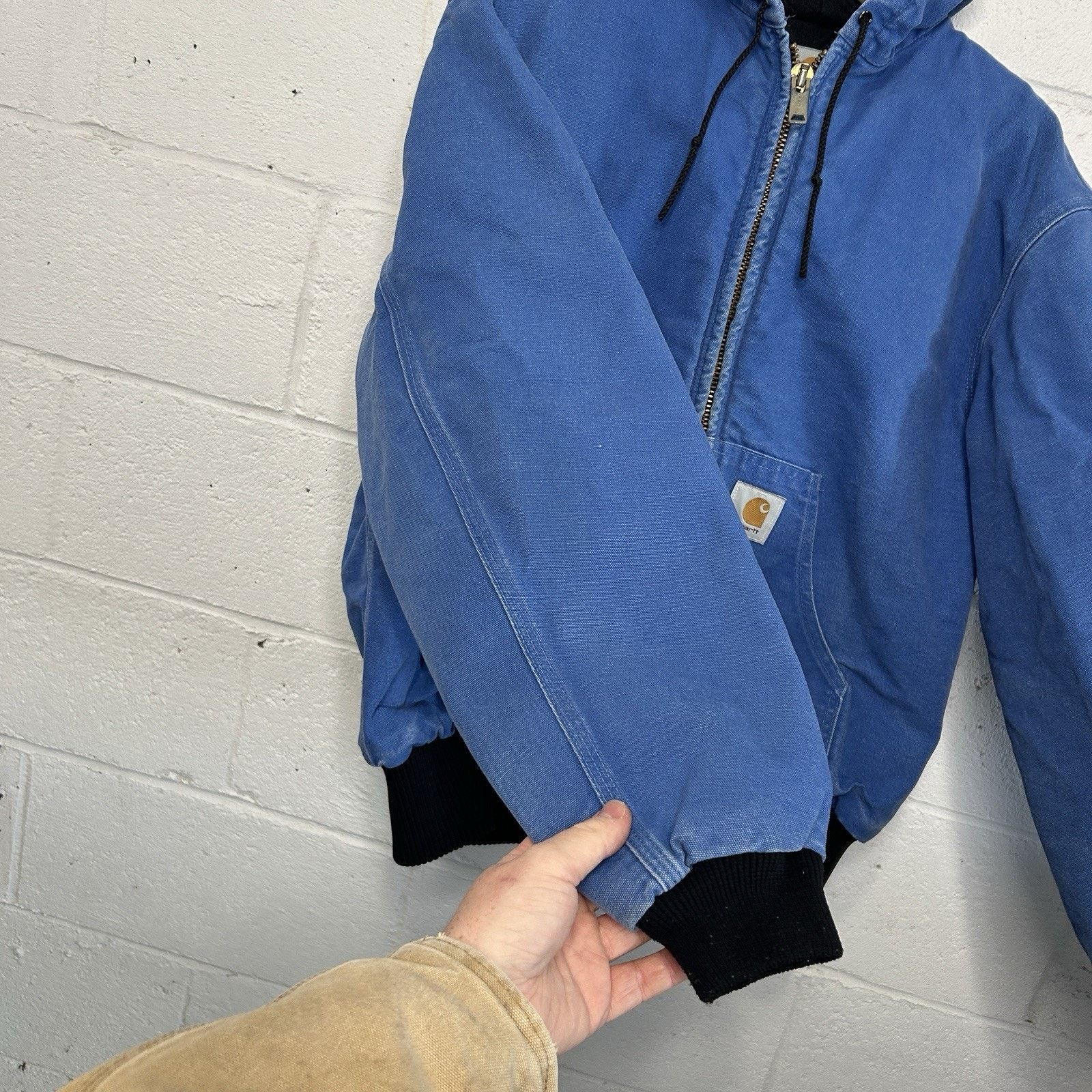 Carhartt Vintage Carhartt Hooded Active Jacket “Royal Blue” JQ1049 Size US M / EU 48-50 / 2 - 6 Thumbnail