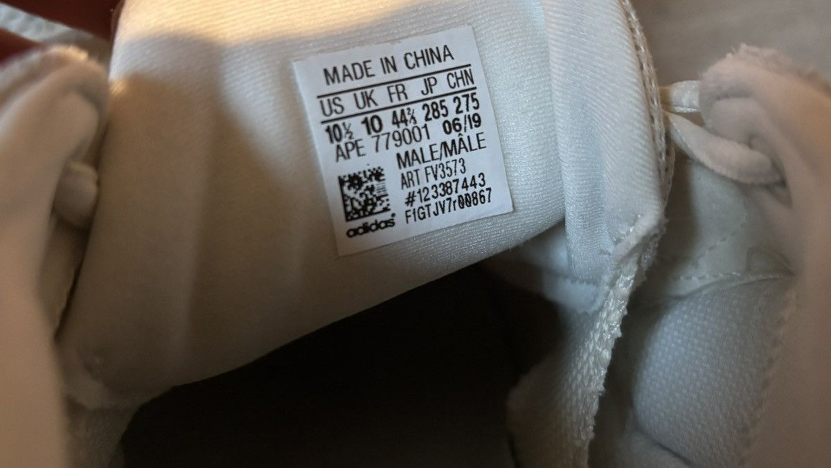 Yeezy Yeezy 500 ‘Bone White’ Size US 10.5 / EU 43-44 - 3 Thumbnail