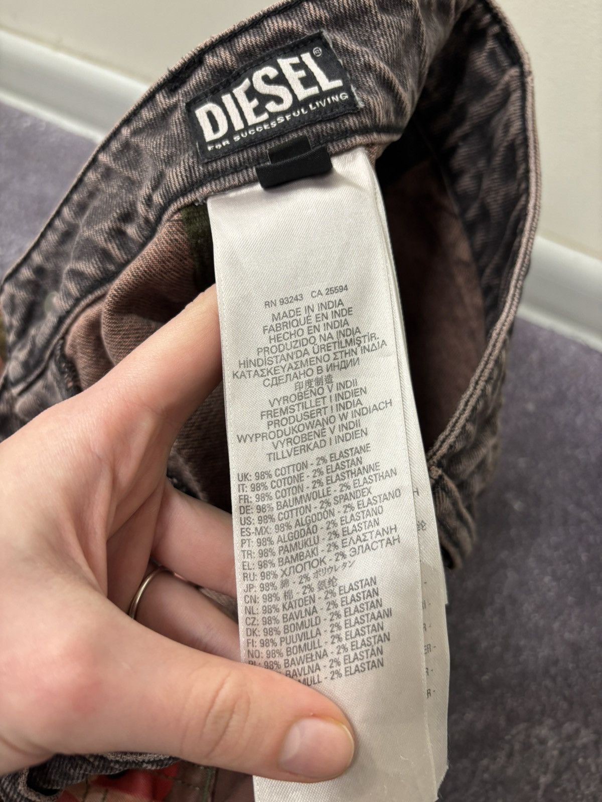 Diesel Diesel P-Giu NWT Women’s Field Camo Double Waist Cargo Pants Size 23" - 16 Thumbnail