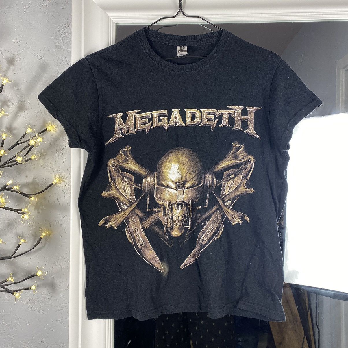 Band Tees VINTAGE MEGADETH SKELETON BONES PRINT T SHIRT Size US S / EU 44-46 / 1 - 1 Thumbnail