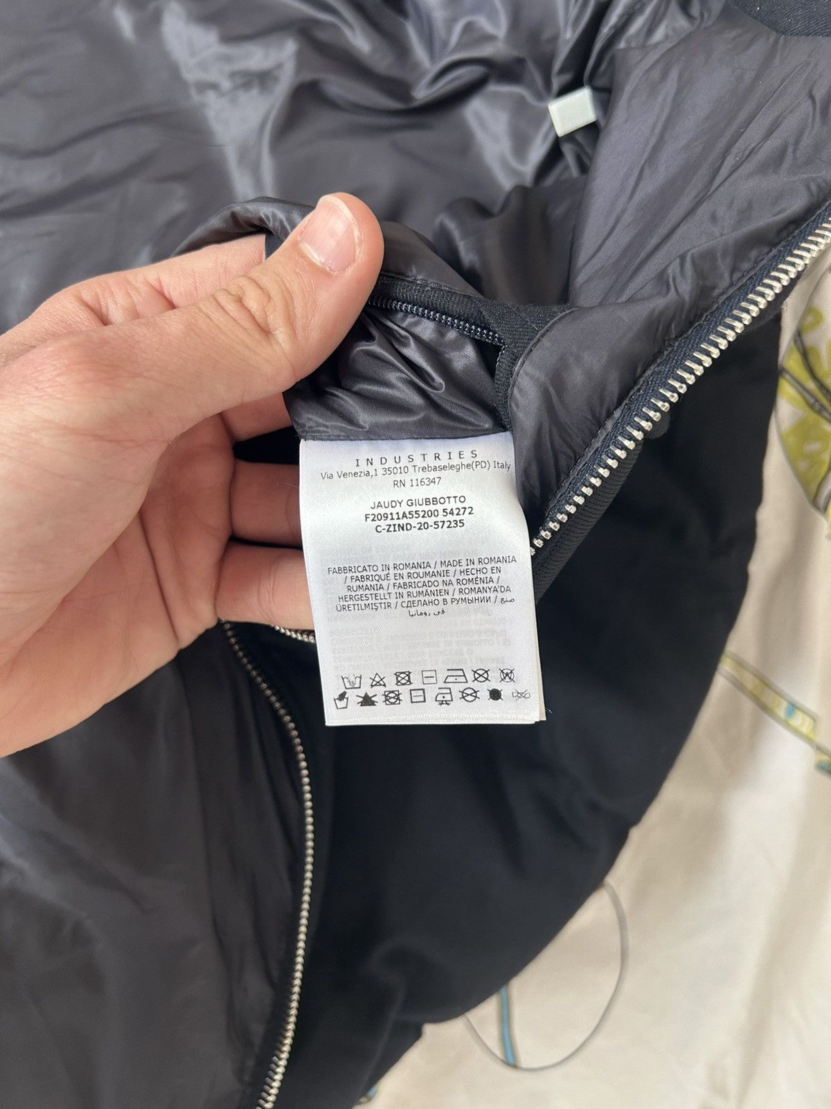 Moncler Moncler Jaudy Jacket Size US M / EU 48-50 / 2 - 7 Thumbnail