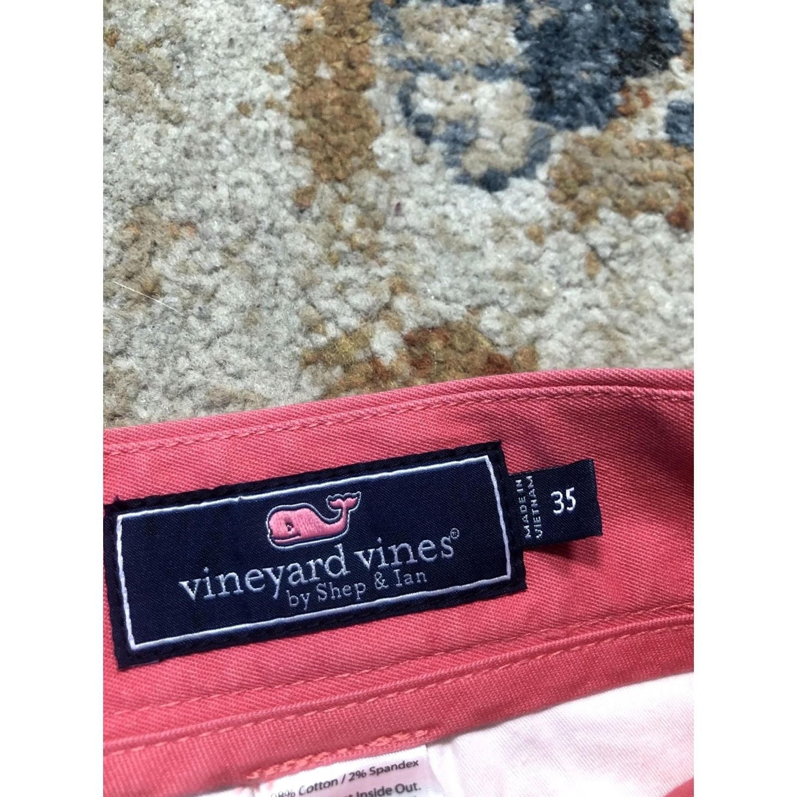 Vineyard Vines Vineyard Vines Shorts Mens 35 Pink Stretch Flat Front Chino 9 Inseam Summer Mens Size US 35 - 6 Thumbnail