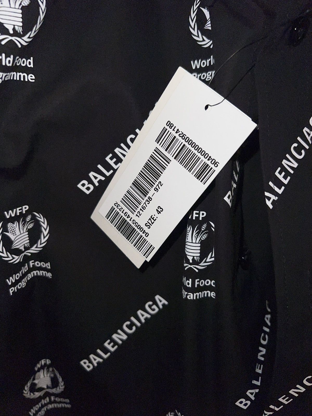 Balenciaga BALENCIAGA WFP SHIRT Size US XXL / EU 58 / 5 - 12 Thumbnail