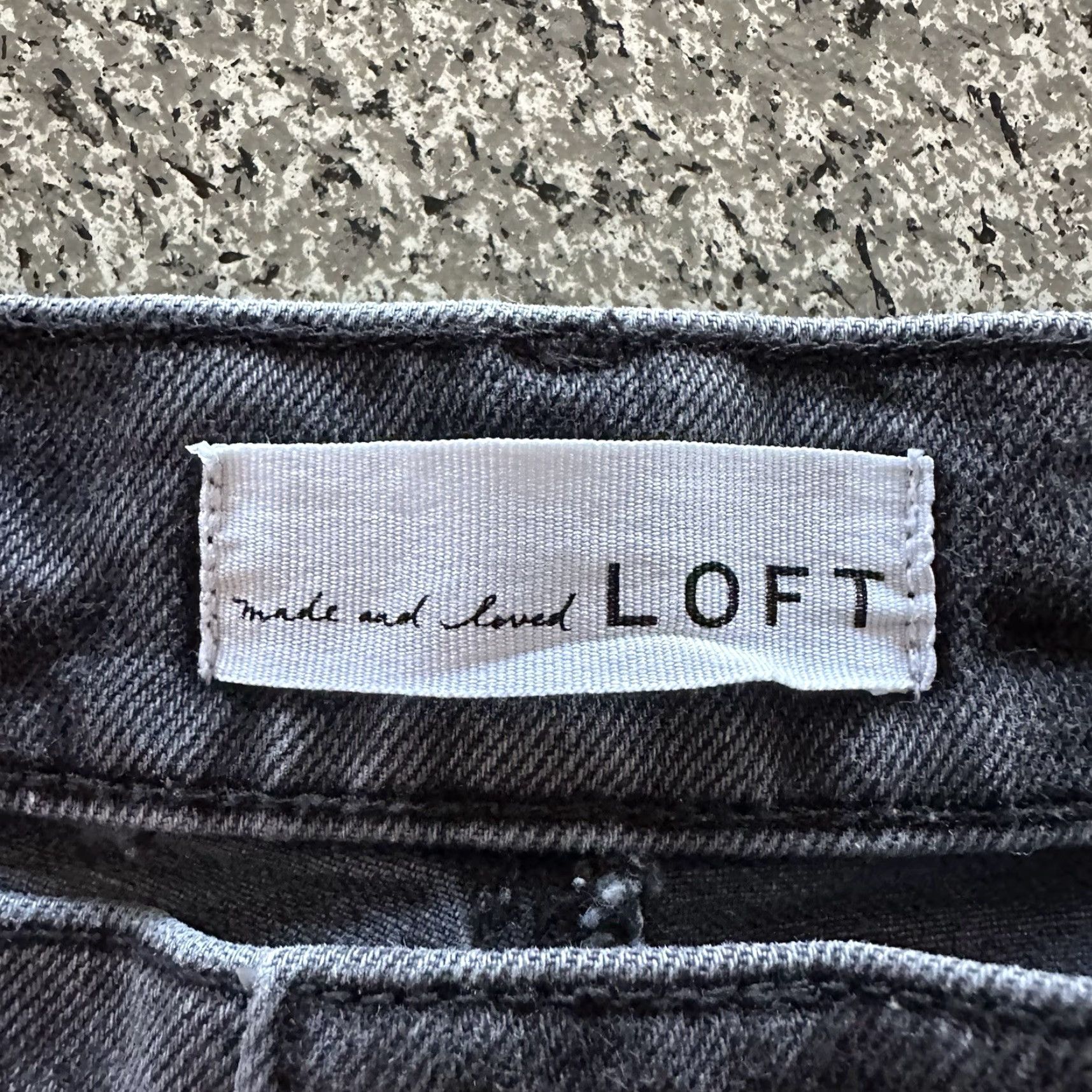 Loft LOFT Jeans Womens 8 29x23 High Rise Waist Straight Crop Black Button Fly Raw Hem Jeans Size 30" / US 8 / IT 44 - 4 Thumbnail