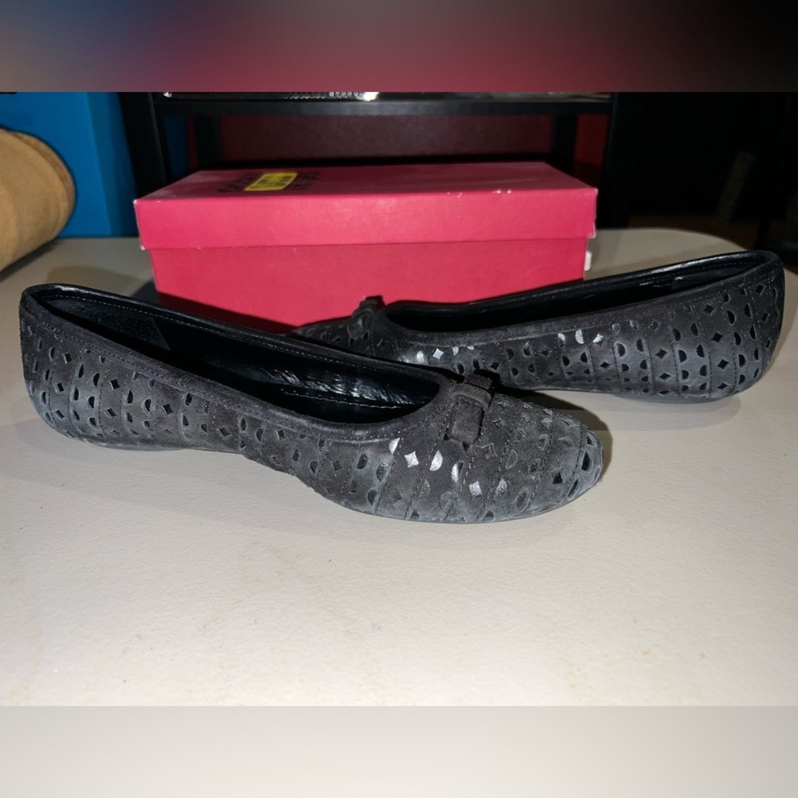 VANELI Vaneli Suede Black Ballet Flats Shoes size 8 Size US 8 / IT 38 - 2 Thumbnail