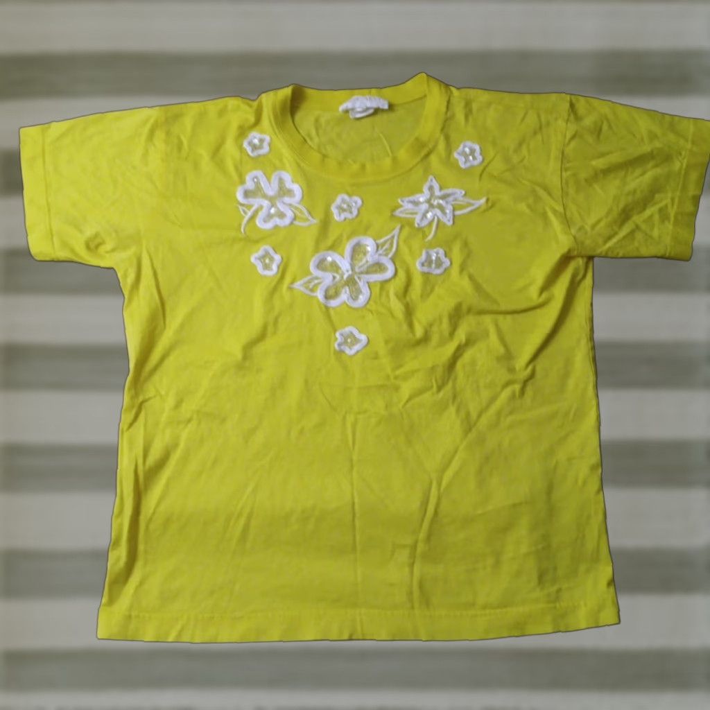 VINTAGE Escada Germany Yellow Womans Floral Stitched Bedazzle T Shirt Fits Large