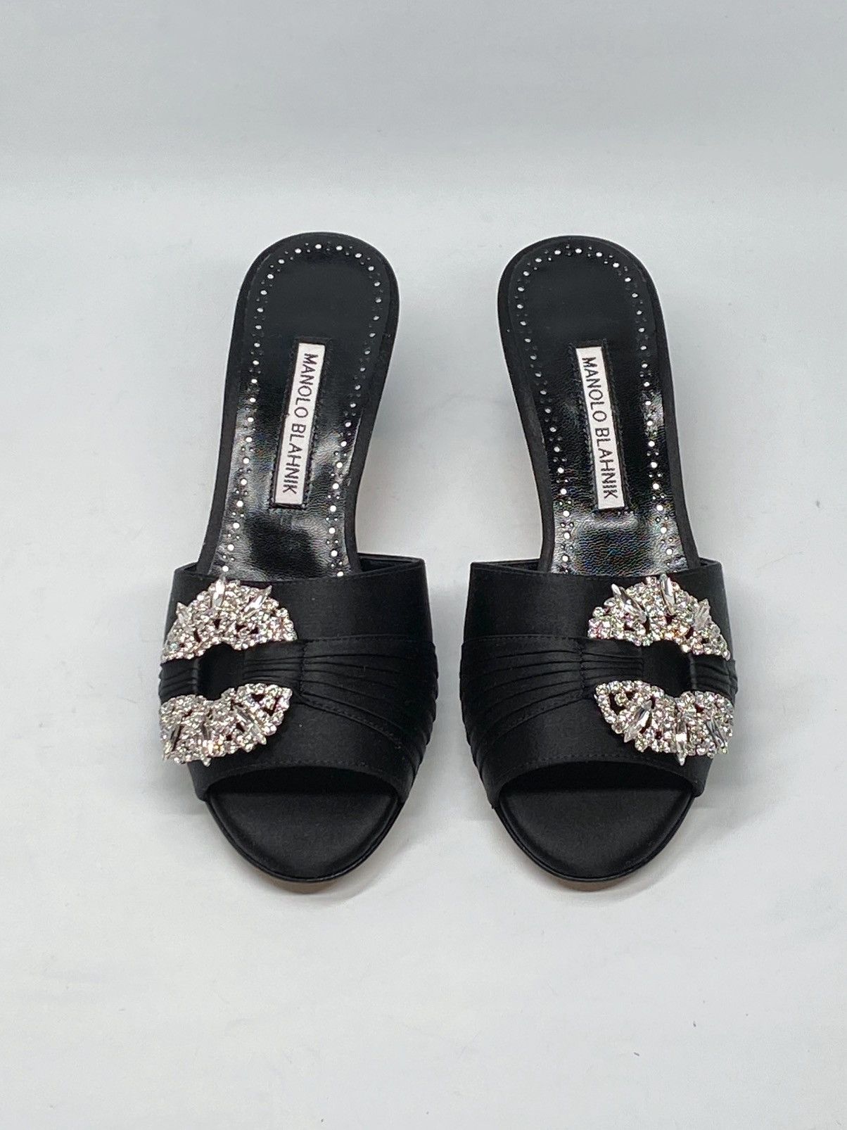 Manolo Blahnik Manolo Blahnik Prinap Satin Crystal Buckle Mules size 36 Size US 6 / IT 36 - 5 Thumbnail