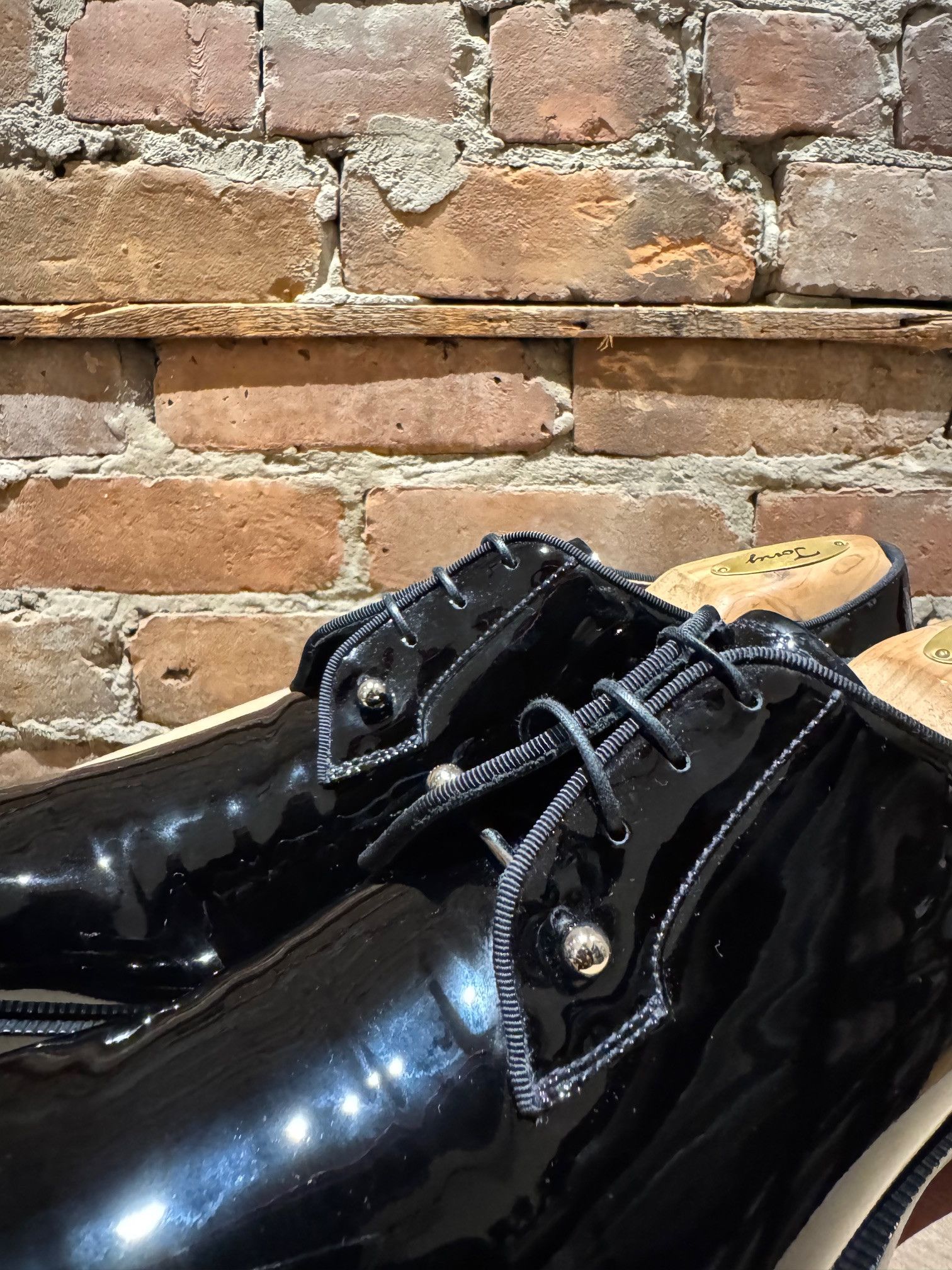 Christian Louboutin Christian Louboutin Chambeliss Flat – Patent Leather Size US 8 / EU 41 - 6 Thumbnail