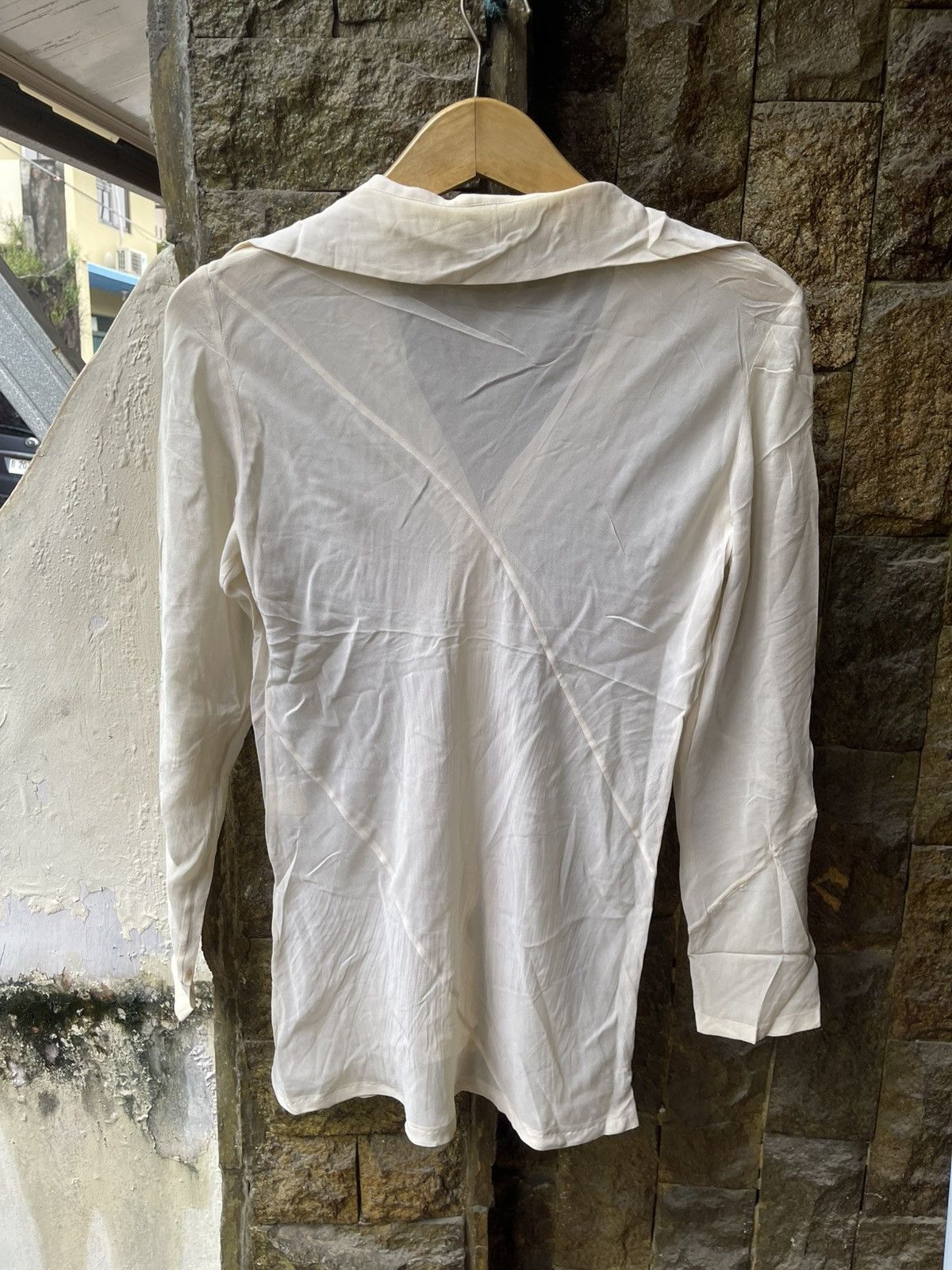 Gucci 1997 Gucci Tom Ford Rayon/Silk Sheer Mesh Cowl Neck Shirts Size S / US 4 / IT 40 - 2 Thumbnail