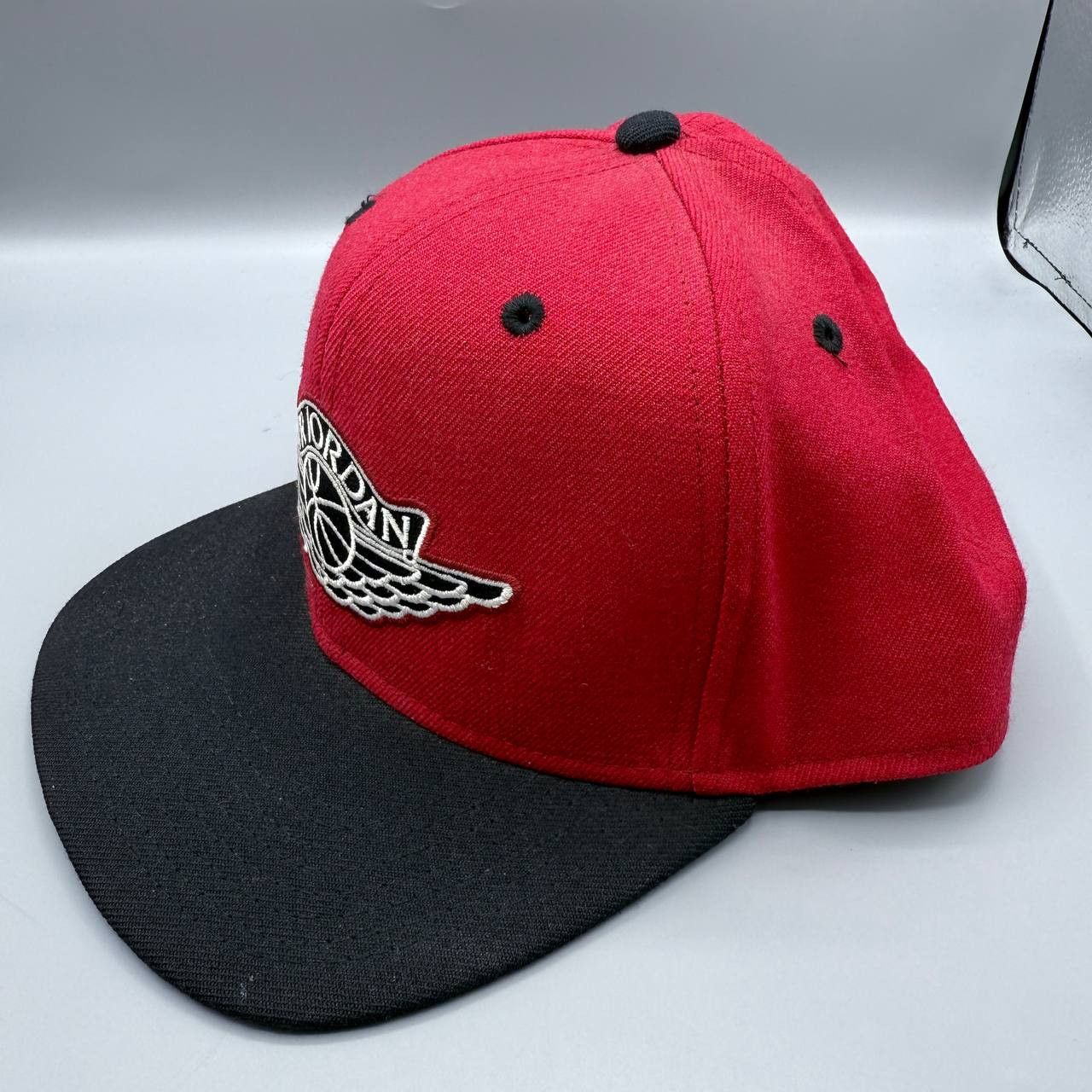 Jordan Brand Air Jordan Wings Hat Men Embroidered Jumpman Snap Back Cap Size ONE SIZE - 3 Thumbnail