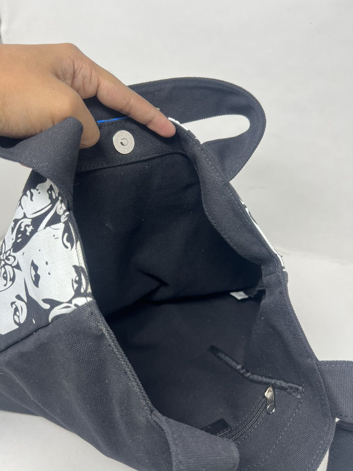 Japanese Brand Rich Diamond Archive Tote Bag Size ONE SIZE - 11 Thumbnail