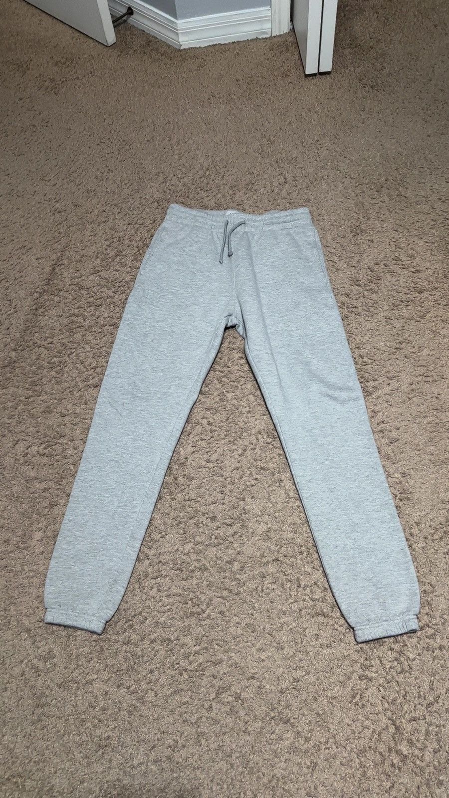 Pacsun Pacsun grey regular joggers/sweatpants used Size small Size US 28 / EU 44 - 2 Thumbnail