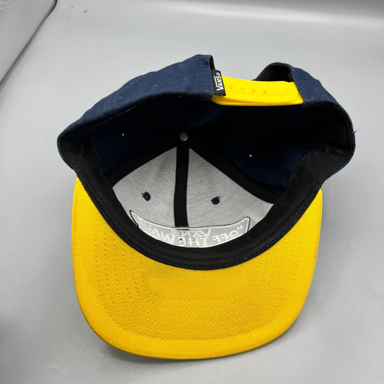 Vans Vans Off The Wall Hat Men Embroidered Snap Back Cap Size ONE SIZE - 3 Thumbnail