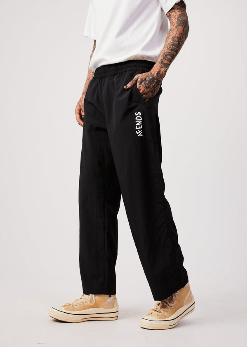 Afends SAMPLE - BNWT Afends Warped - Unisex Recycled Spray Pant Size US 32 / EU 48 - 1 Thumbnail