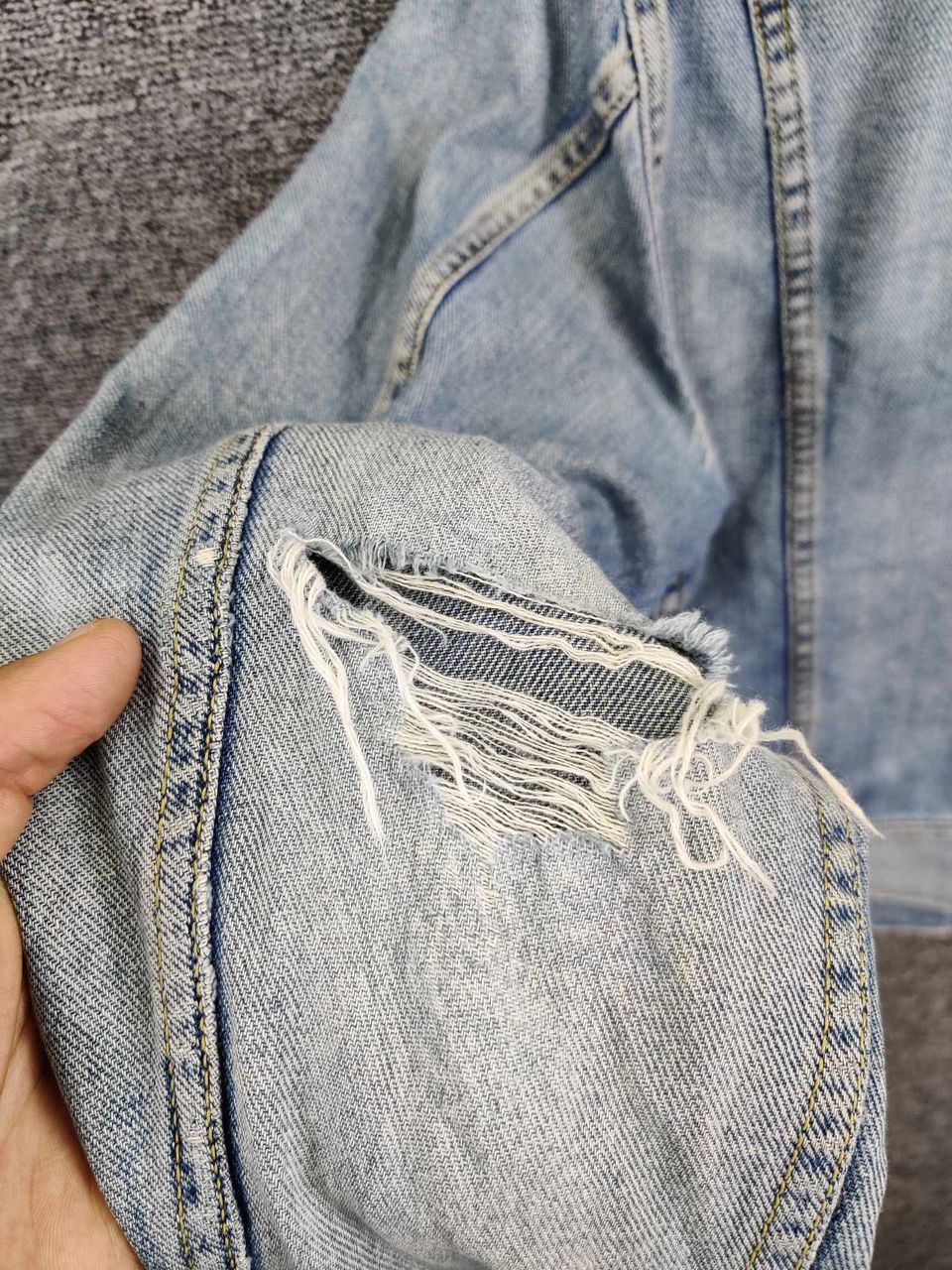 Lee Vintage Trashed Lee Riders Distressed Denim Trucker Jacket Size US M / EU 48-50 / 2 - 10 Thumbnail