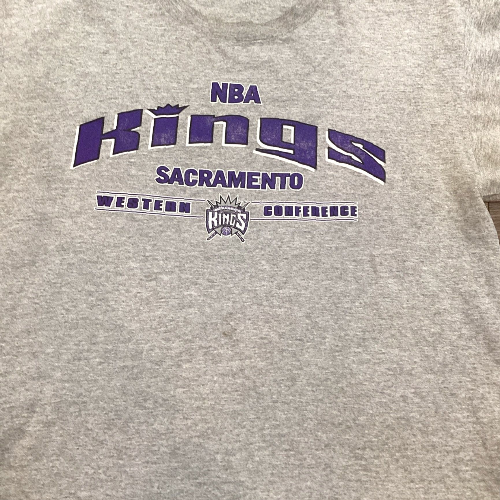Lee VINTAGE Lee Sport Sacramento Kings Tee Shirt Adult L Gray Cotton Blend 90s Sports Mens Size US L / EU 52-54 / 3 - 2 Thumbnail