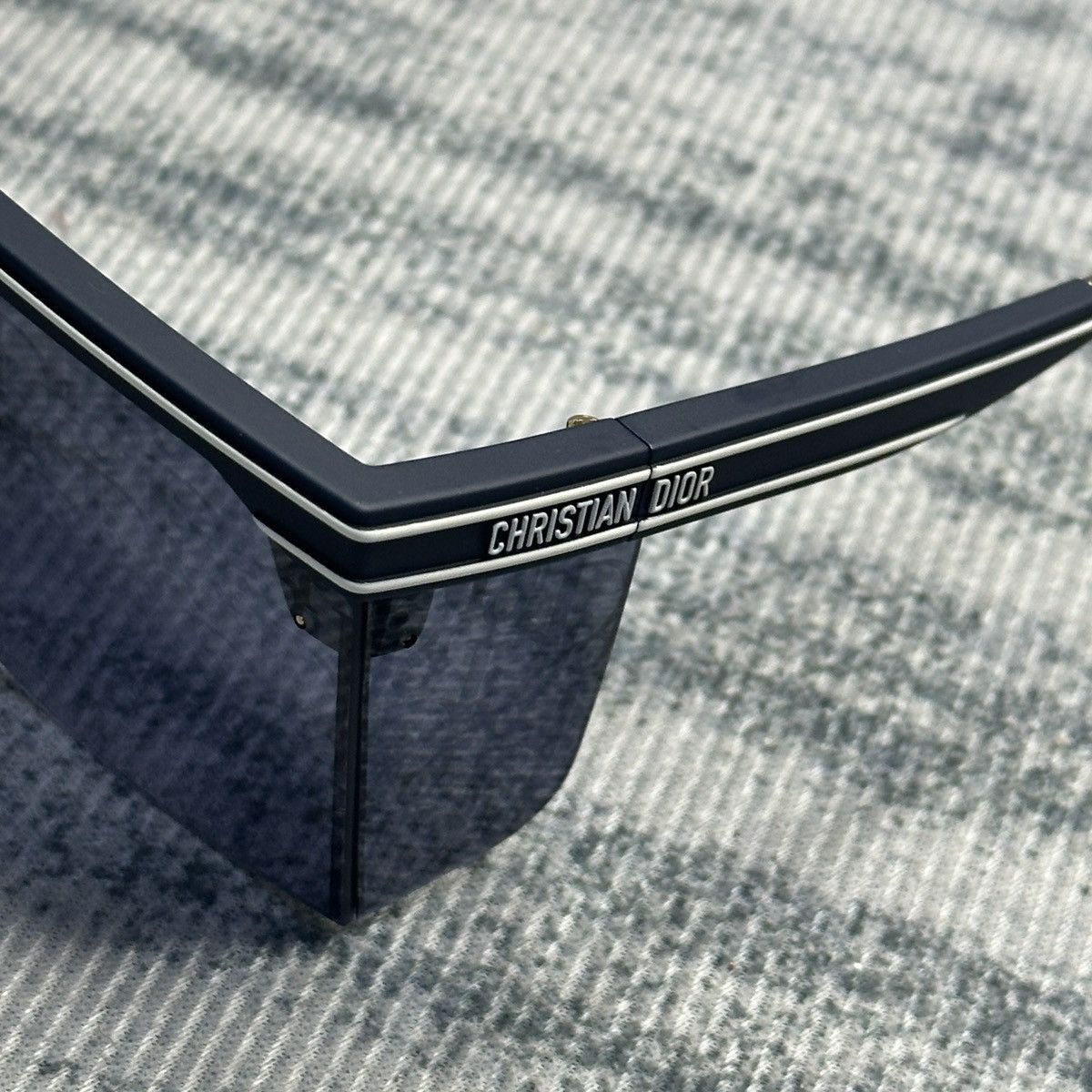 Dior DIOR CLUB M1U 31B8 SUNGLASSES Size ONE SIZE - 4 Thumbnail