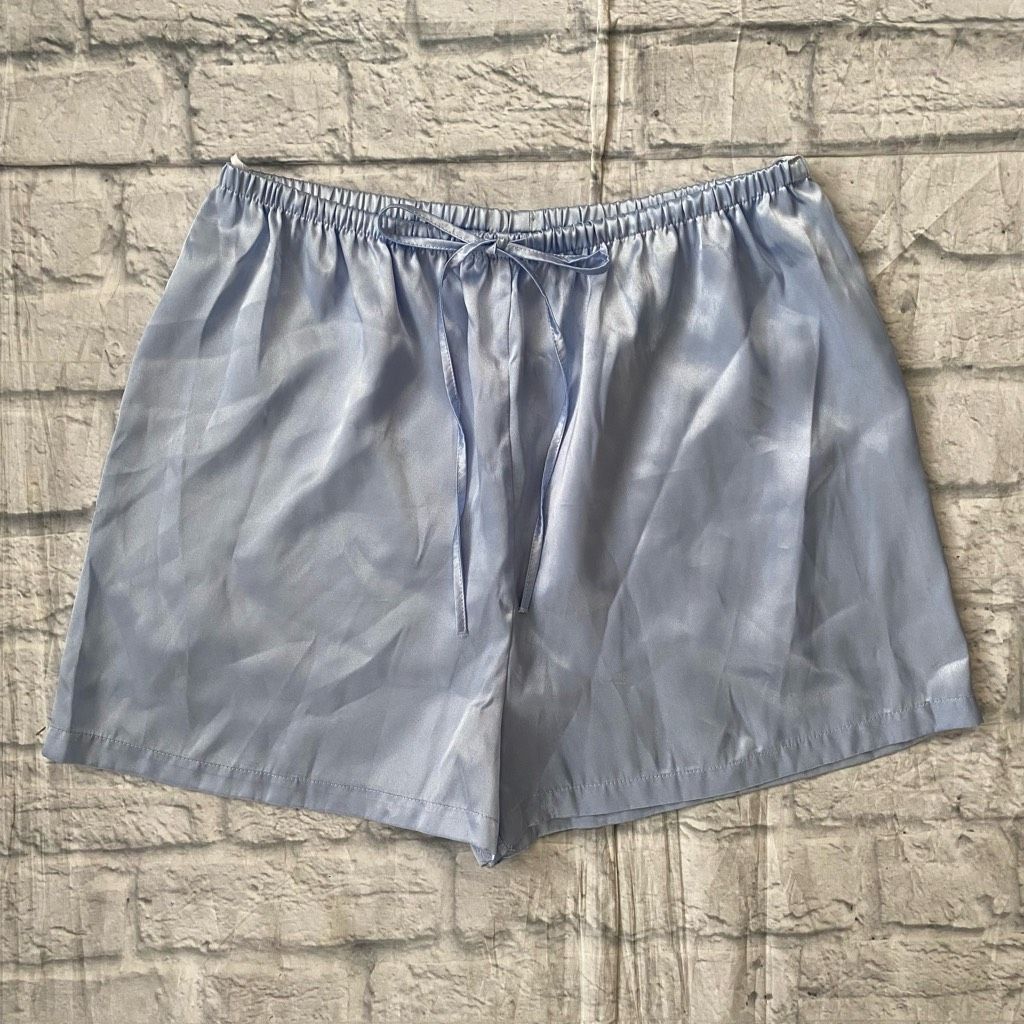 Jones New York Jones New York women L short sleeve and shorts satin pajama Size ONE SIZE - 6 Thumbnail