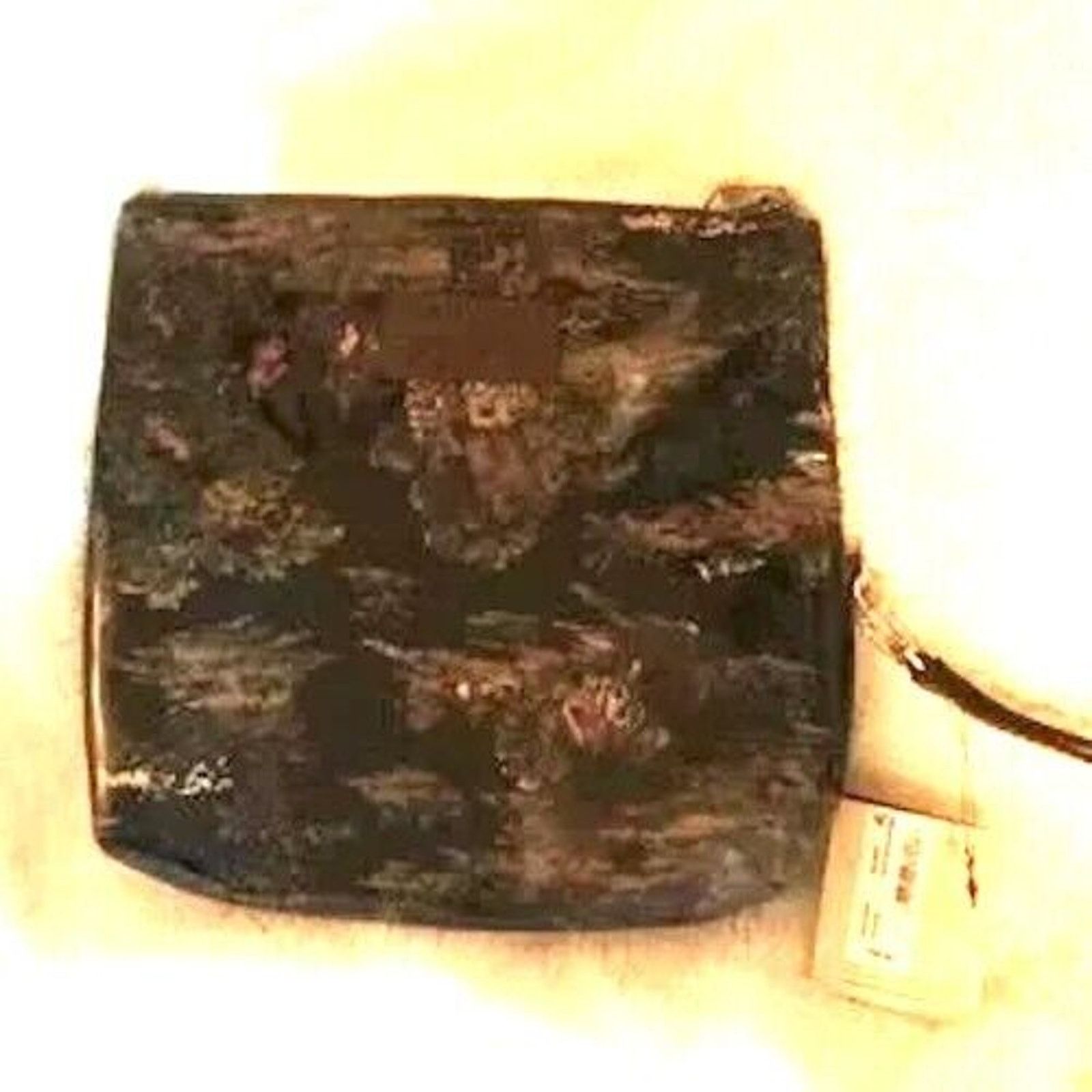 Patricia Nash Patricia Nash 100% Leather Wristlet Magnetic Fold Over Top S Size ONE SIZE - 9 Thumbnail