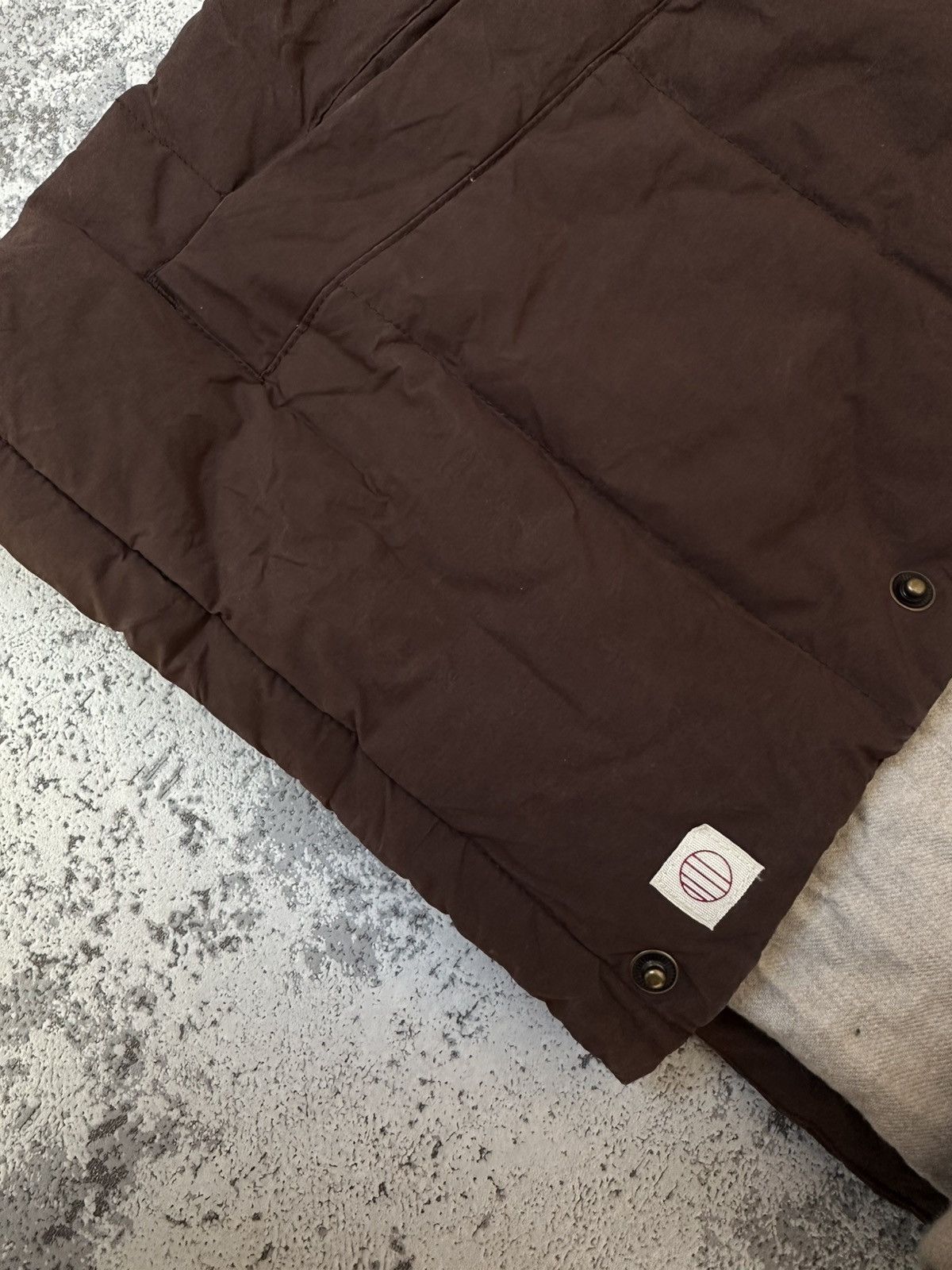 Marine Layer Corduroy Panel Puffer Vest Retro Brown Mens Size US M / EU 48-50 / 2 - 5 Thumbnail