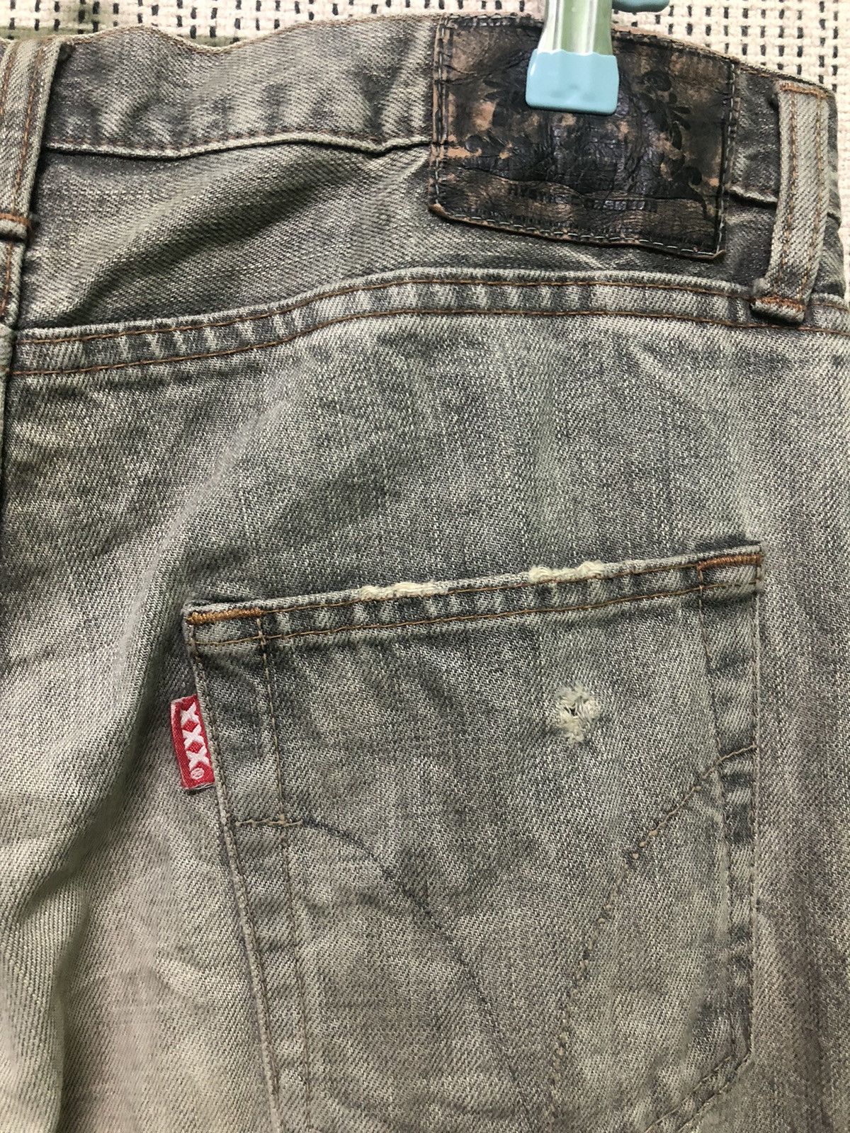 Hysteric Glamour The Hysteric XXX Hysteric Glamour Distressed Grey Denim Jean Size US 32 / EU 48 - 3 Thumbnail