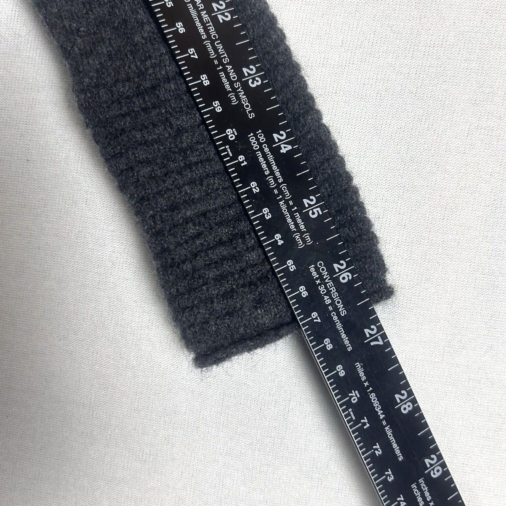 Banana Republic Banana Republic Sweater Crew Neck Cable-Knit Lightweight Wool-Ac Alpaca Blend Women M Gray Pullover Knit 90s Style? Size M / US 6-8 / IT 42-44 - 7 Thumbnail
