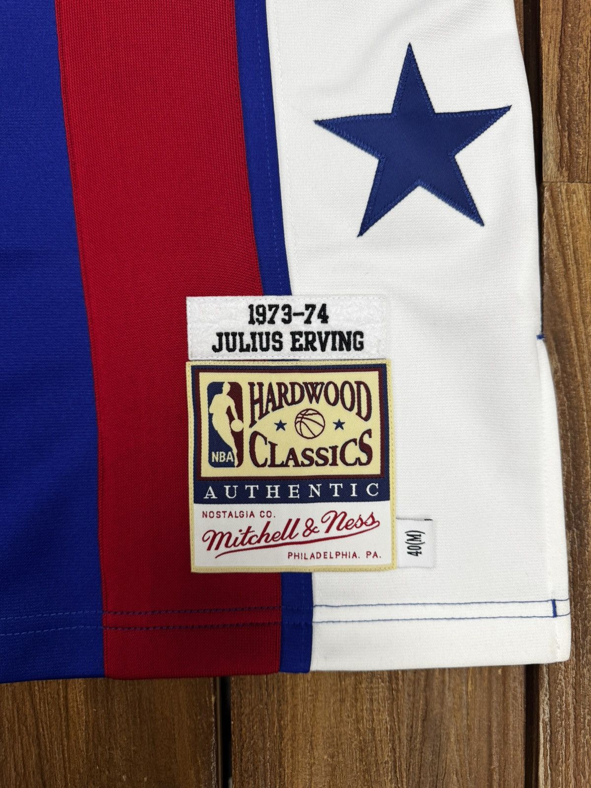 Mitchell & Ness Julius Erving 1973-74 Authentic Jersey New York Nets #32 M&N Size US M / EU 48-50 / 2 - 2 Thumbnail