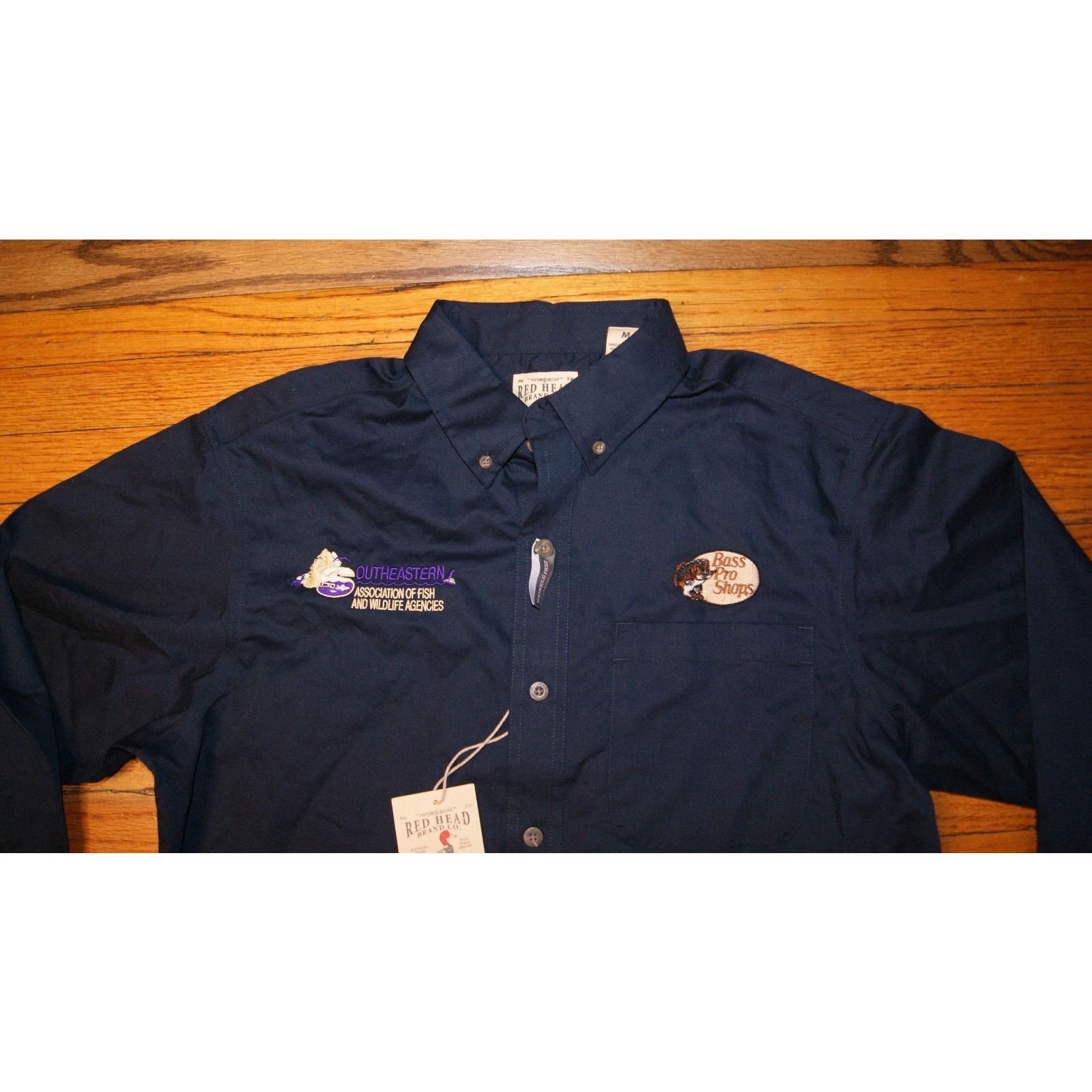Redhead NWT Red Head Bass Pro Shops Mens M Long Sleeve Button Shirt Size US M / EU 48-50 / 2 - 1 Thumbnail