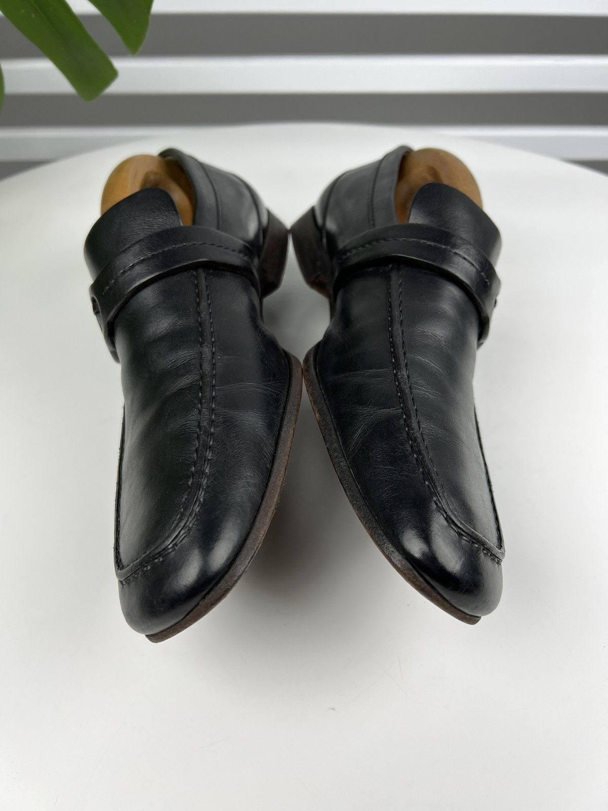 Gucci GUCCI Loafers Leather Shoes Strap GG Logo Black Men’s Size US 6.5 / EU 39-40 - 7 Thumbnail