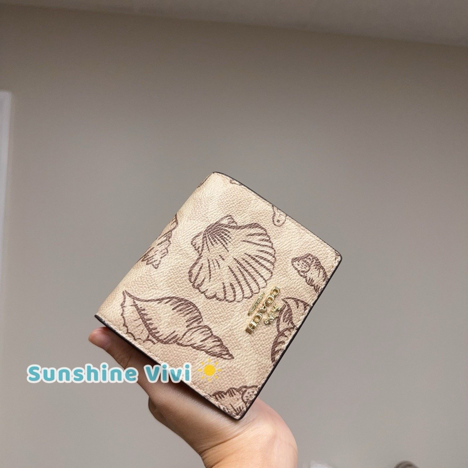 Coach NWT Coach Snap Wallet CBO72 Sand Brown Shell w/C Charm Size ONE SIZE - 1 Thumbnail