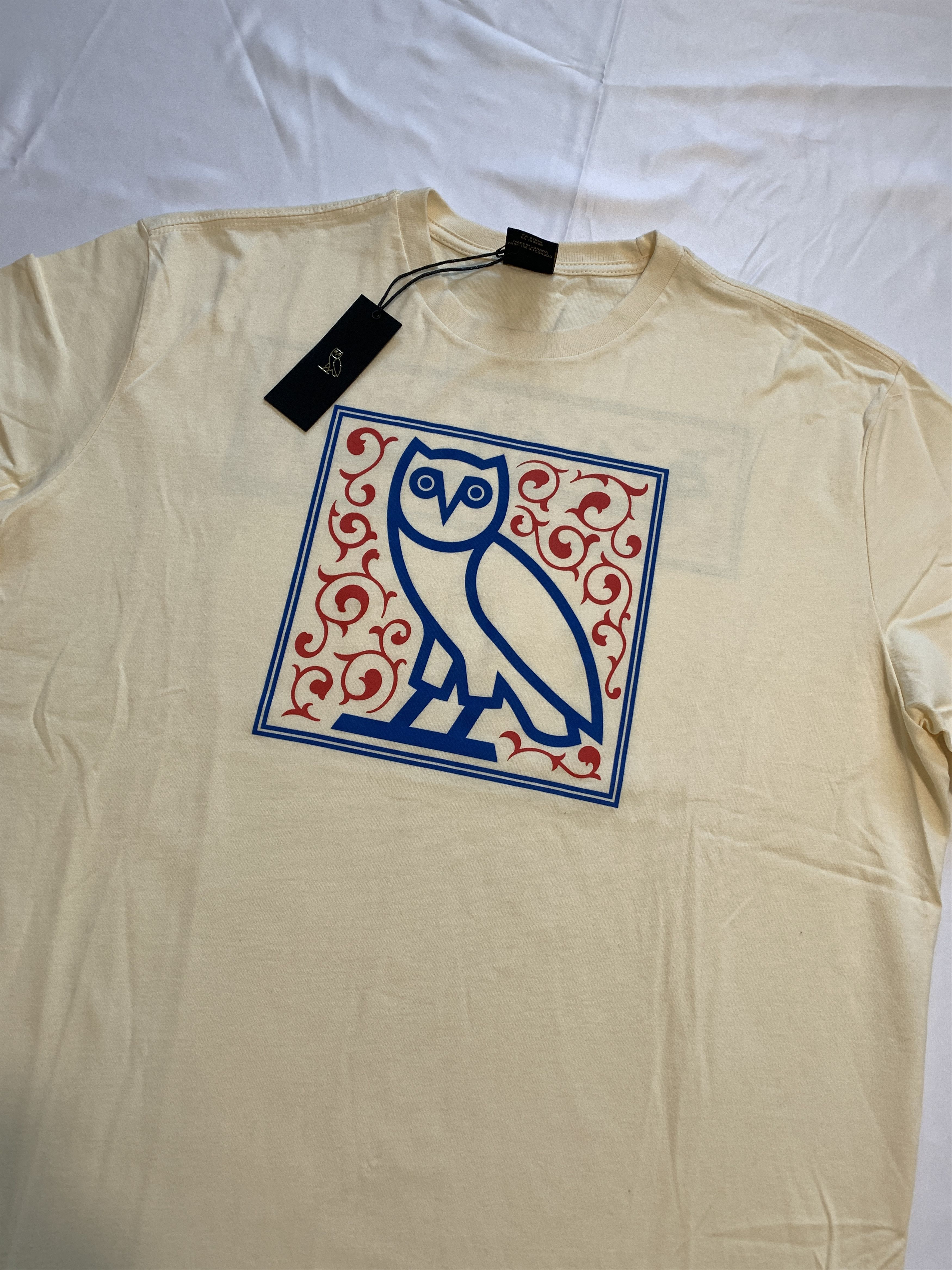Drake OVO Family Arabic Calligraphy Owl T-shirt Cream Size US XL / EU 56 / 4 - 2 Thumbnail
