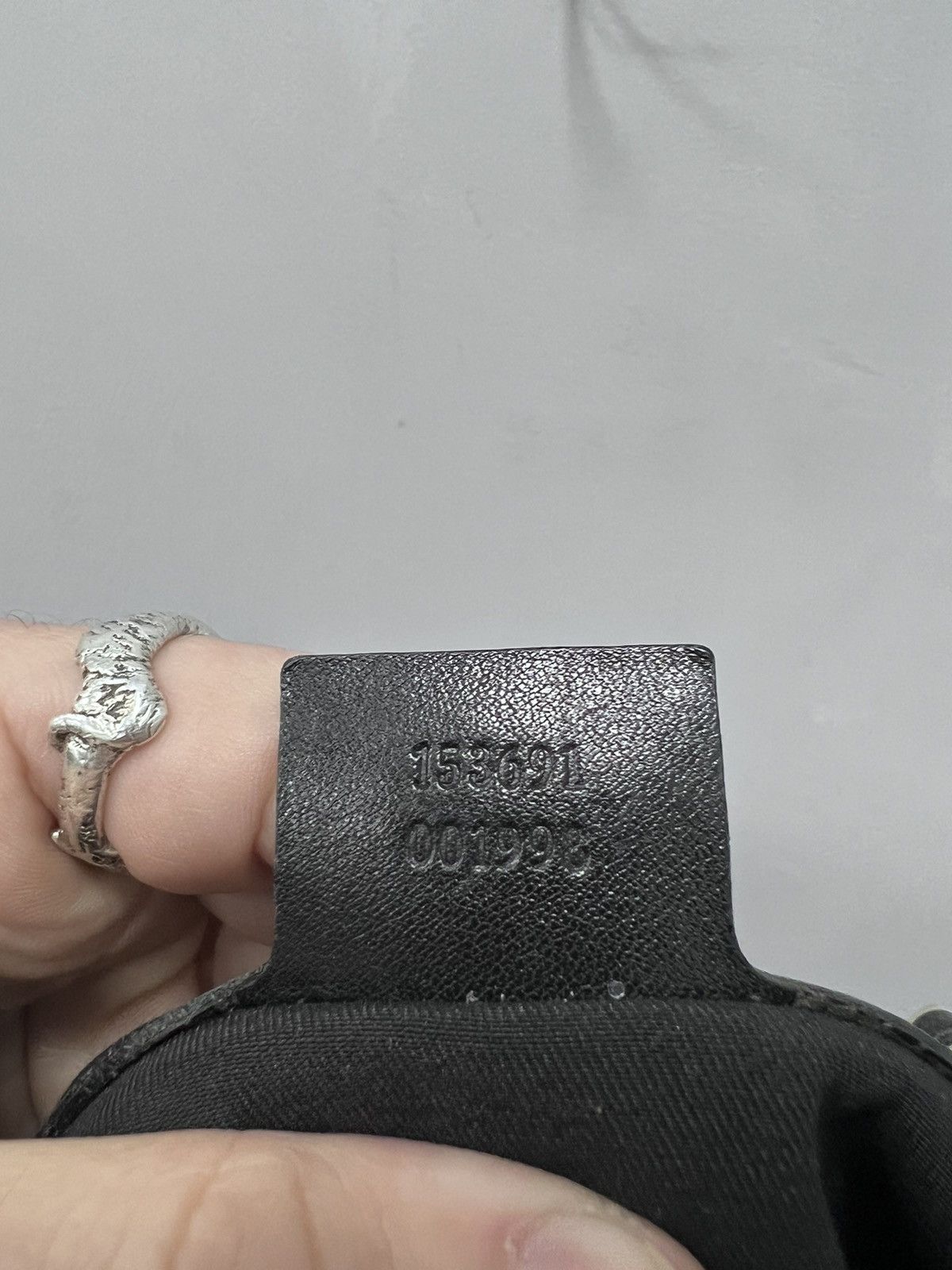 Gucci VINTAGE GUCCI GG SUPREME BLACK CANVAS STUDDED HOBO BAG Size ONE SIZE - 15 Thumbnail
