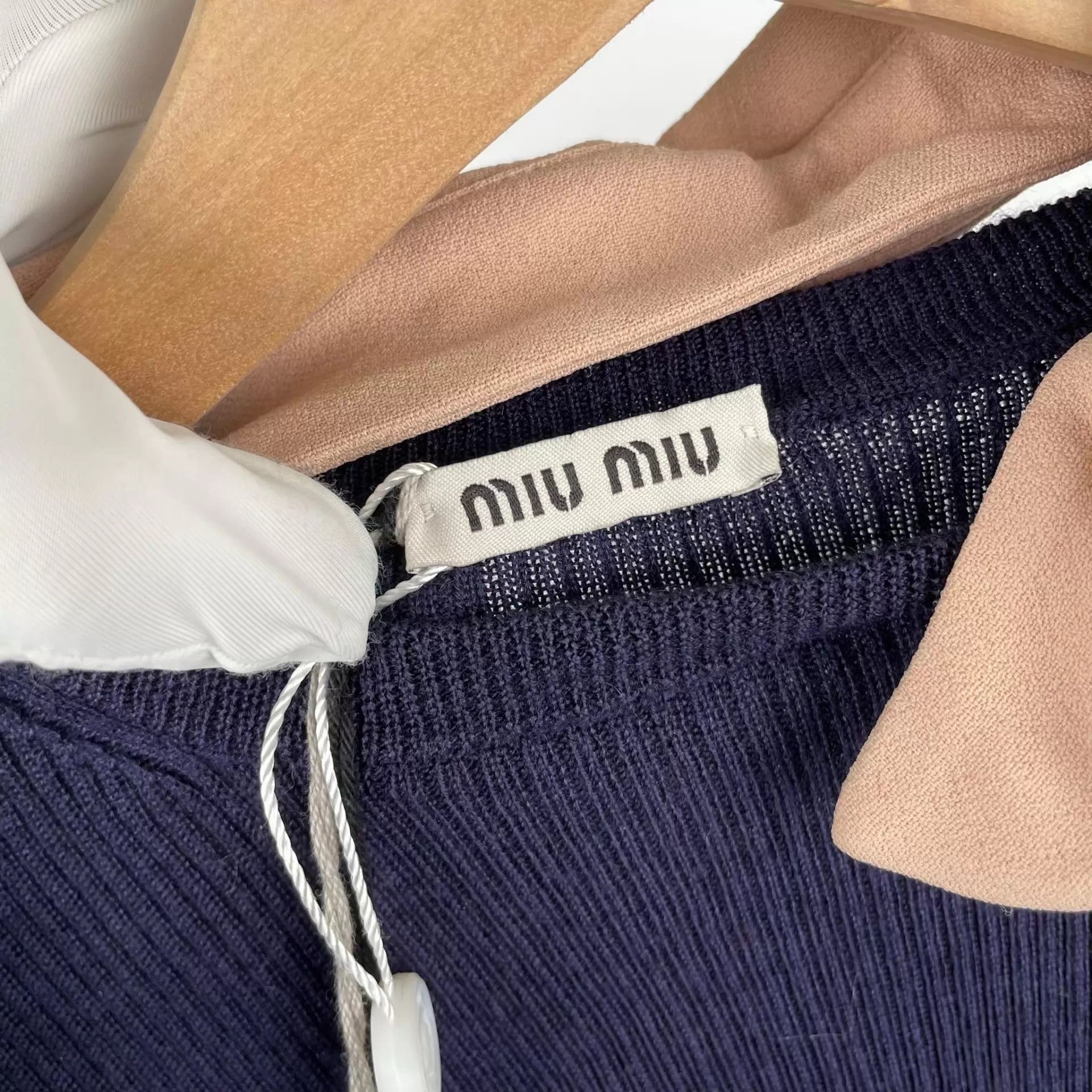 Miu Miu MIU MIU Navy Blue Pink Collar Long Sleeve Sweater Women's Size S / US 4 / IT 40 - 3 Thumbnail