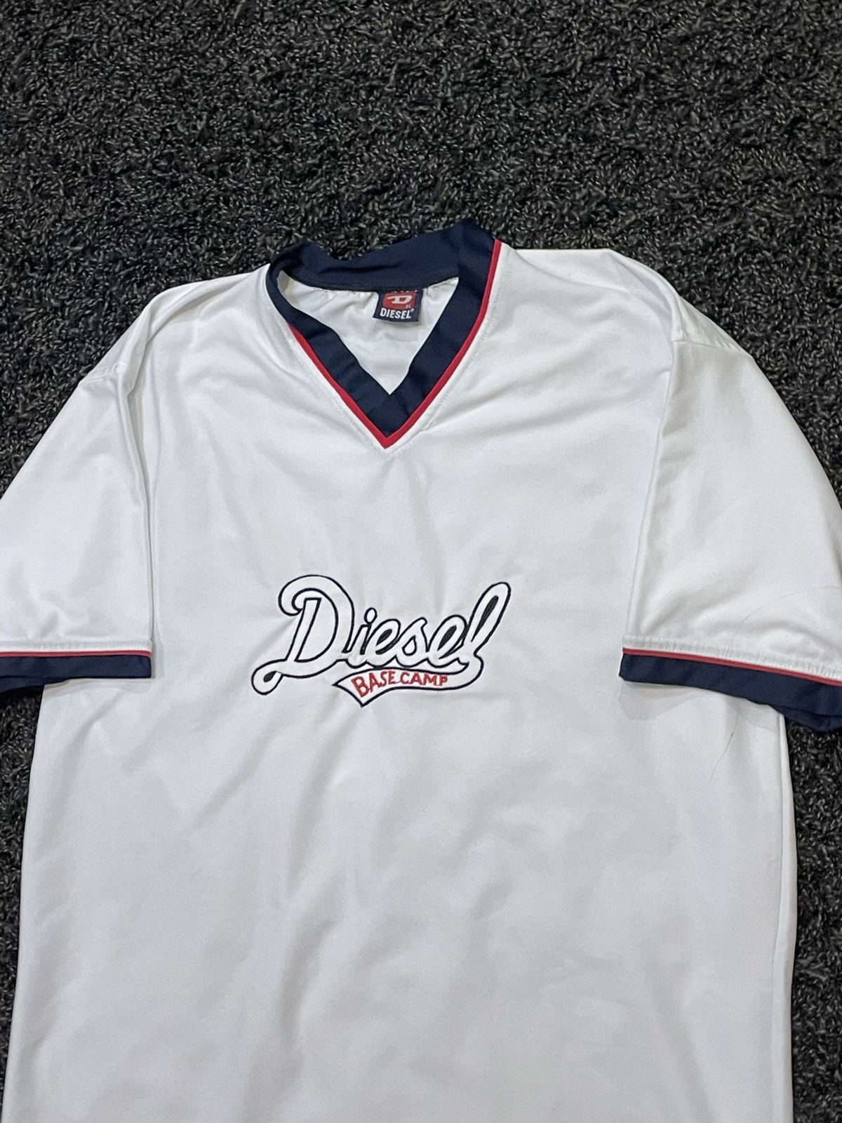 Diesel 🔥VINTAGE DIESEL DENIM BIG LOGO RAP TEE SHIRT JERSEY Y2K🔥 Size US L / EU 52-54 / 3 - 5 Thumbnail