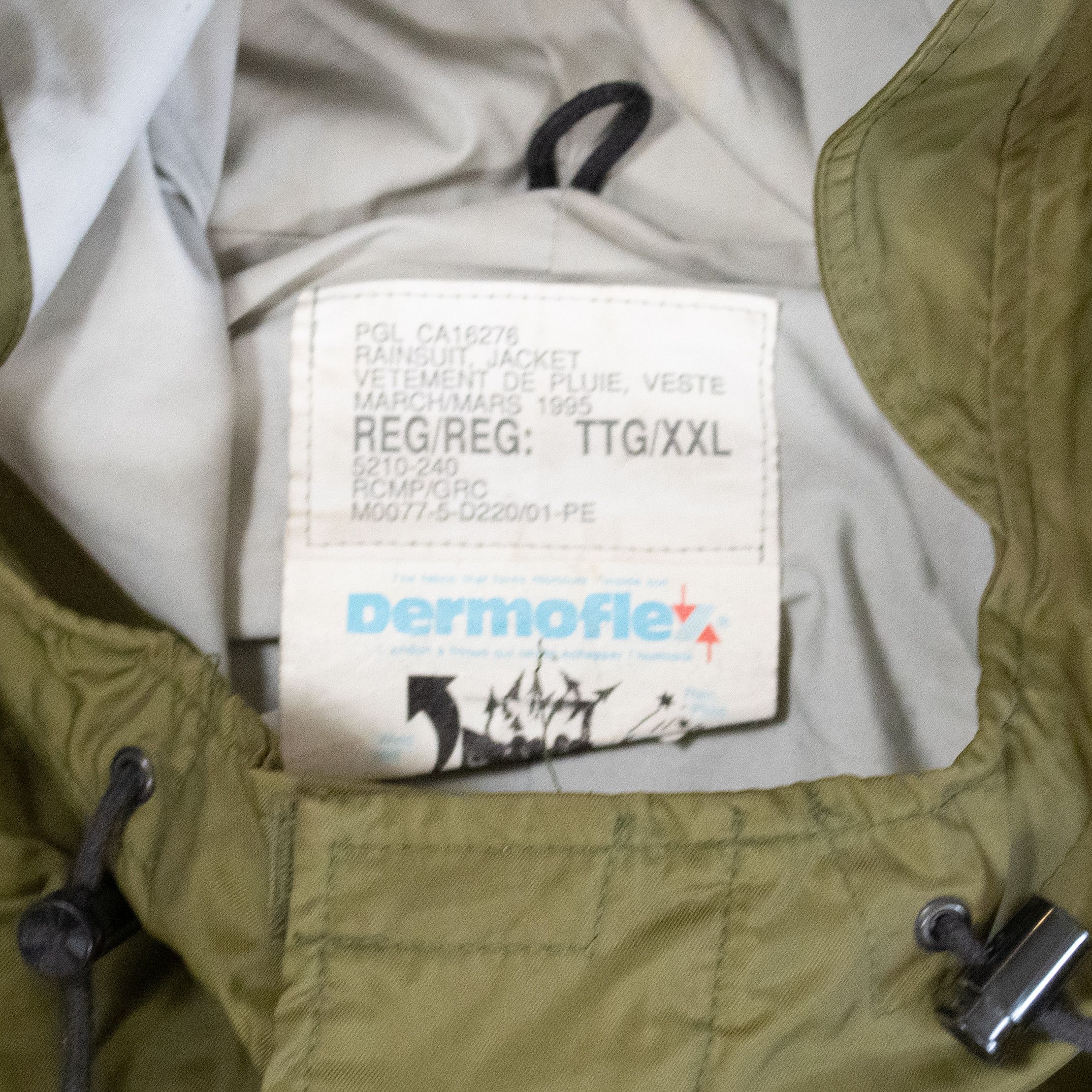 Vintage Vintage 1995 Miltary Rainsuit PGL CA16276 Olive Jacket Size US XXL / EU 58 / 5 - 5 Thumbnail