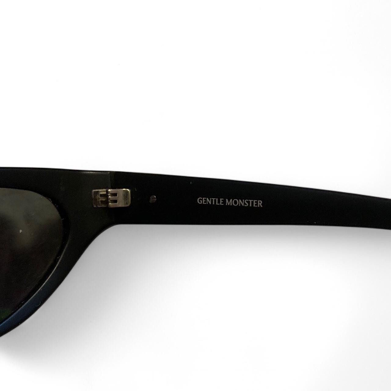 Gentle Monster Gentle Monster Juicy 01 Black Sunglasses Size ONE SIZE - 6 Thumbnail