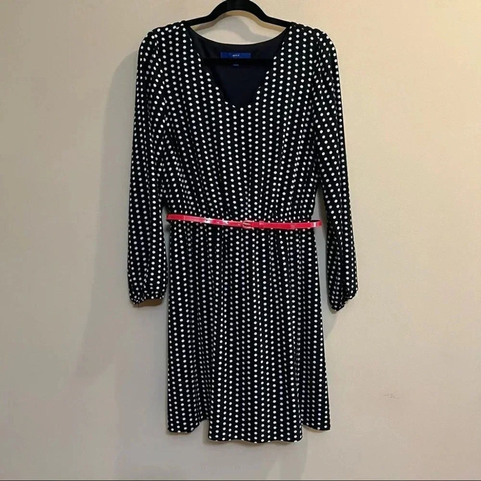 Apt. 9 Apt.9 Women's Fit & Flare V-Neck Polka Dot Dress Sz 8 Size M / US 6-8 / IT 42-44 - 1 Thumbnail