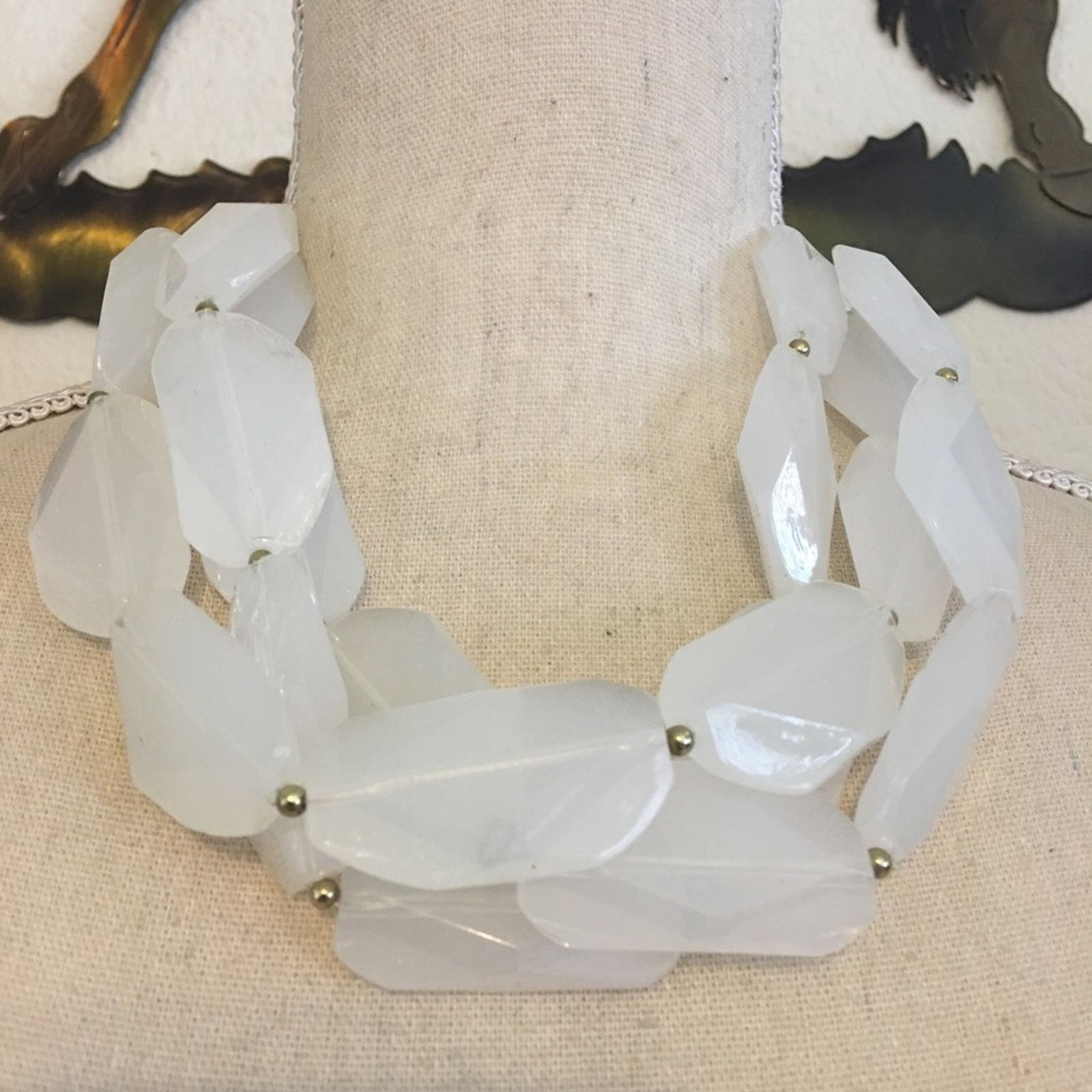 Jewelry Large chunky ice cube faceted bead necklace Size ONE SIZE - 1 Thumbnail