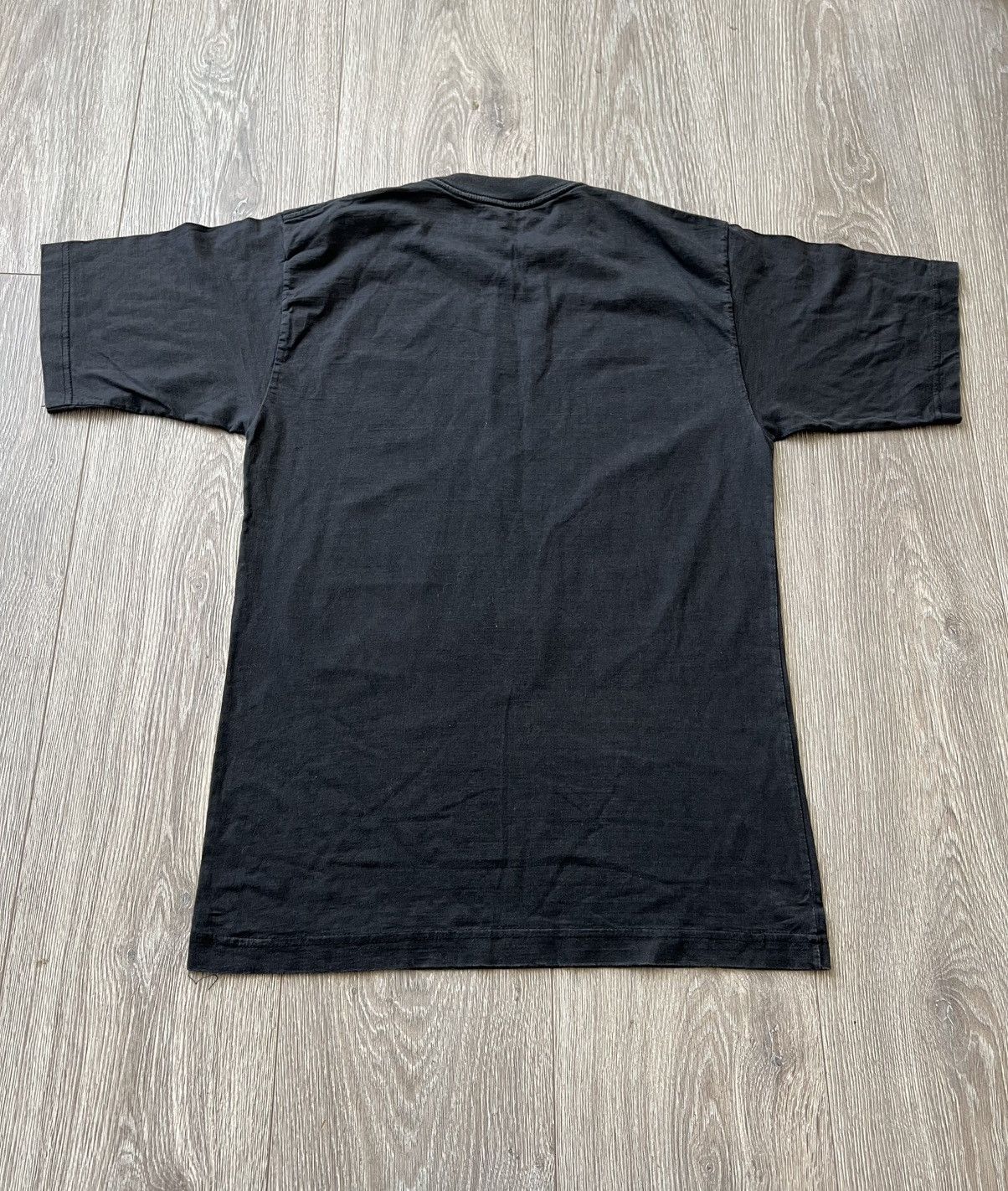 Band Tees Vintage 1992 Land of the Dragon Fantasy T-Shirt Y2K 90s Size US M / EU 48-50 / 2 - 12 Thumbnail