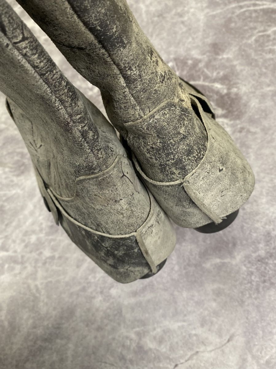 IKKS IKKS Cracked Painted Maison Margiela Style Studded Boots 39 Size US 9 / IT 39 - 11 Thumbnail