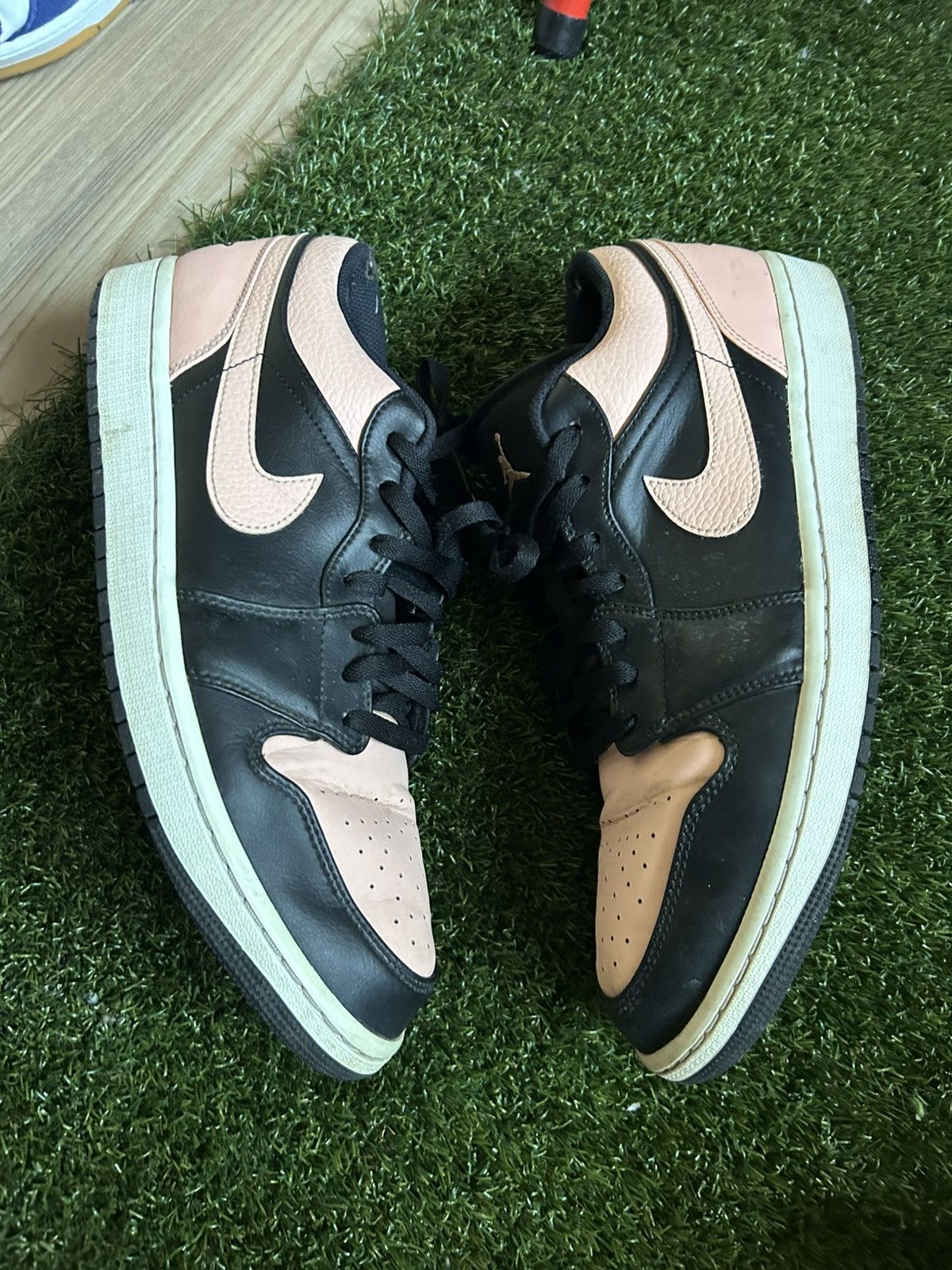Jordan Brand Jordan 1 Retro Low Crimson Tint Size US 13 / EU 46 - 4 Thumbnail