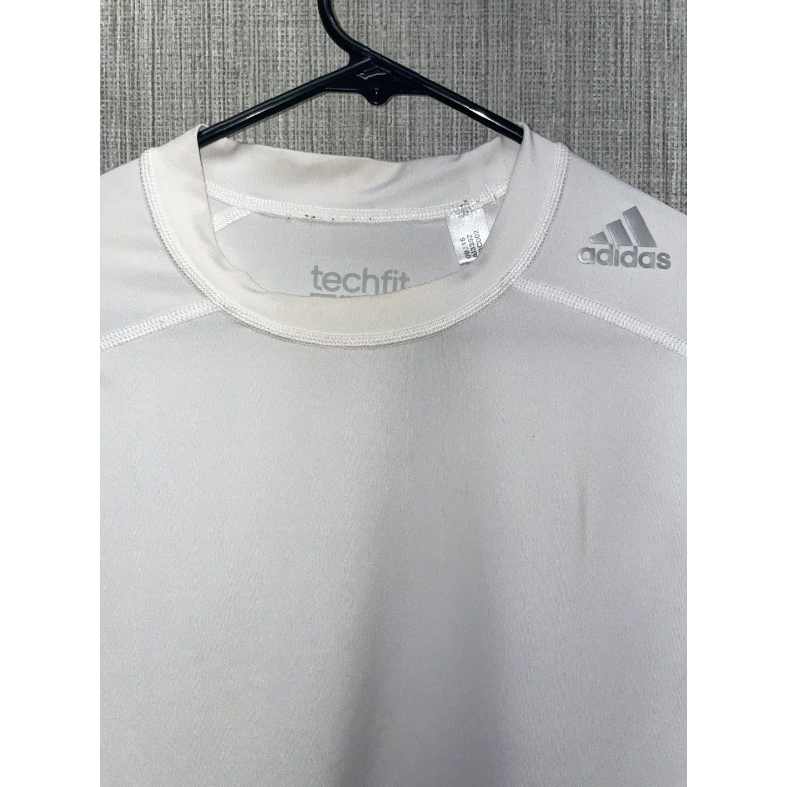 Adidas ADIDAS Climalite Tech-Fit Long Sleeve Athletic Shirt Womens L White Size L / US 10 / IT 46 - 2 Thumbnail