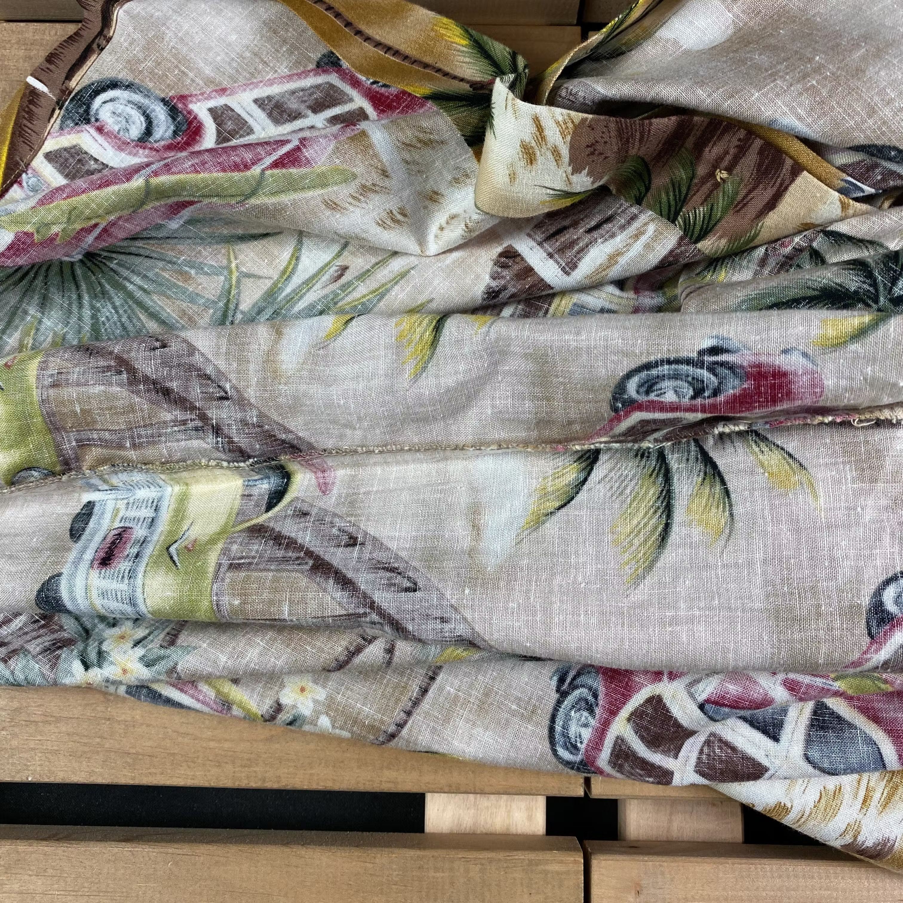 Vintage Mens Hawaiian Crazy Shirt Size L Size US L / EU 52-54 / 3 - 8 Thumbnail